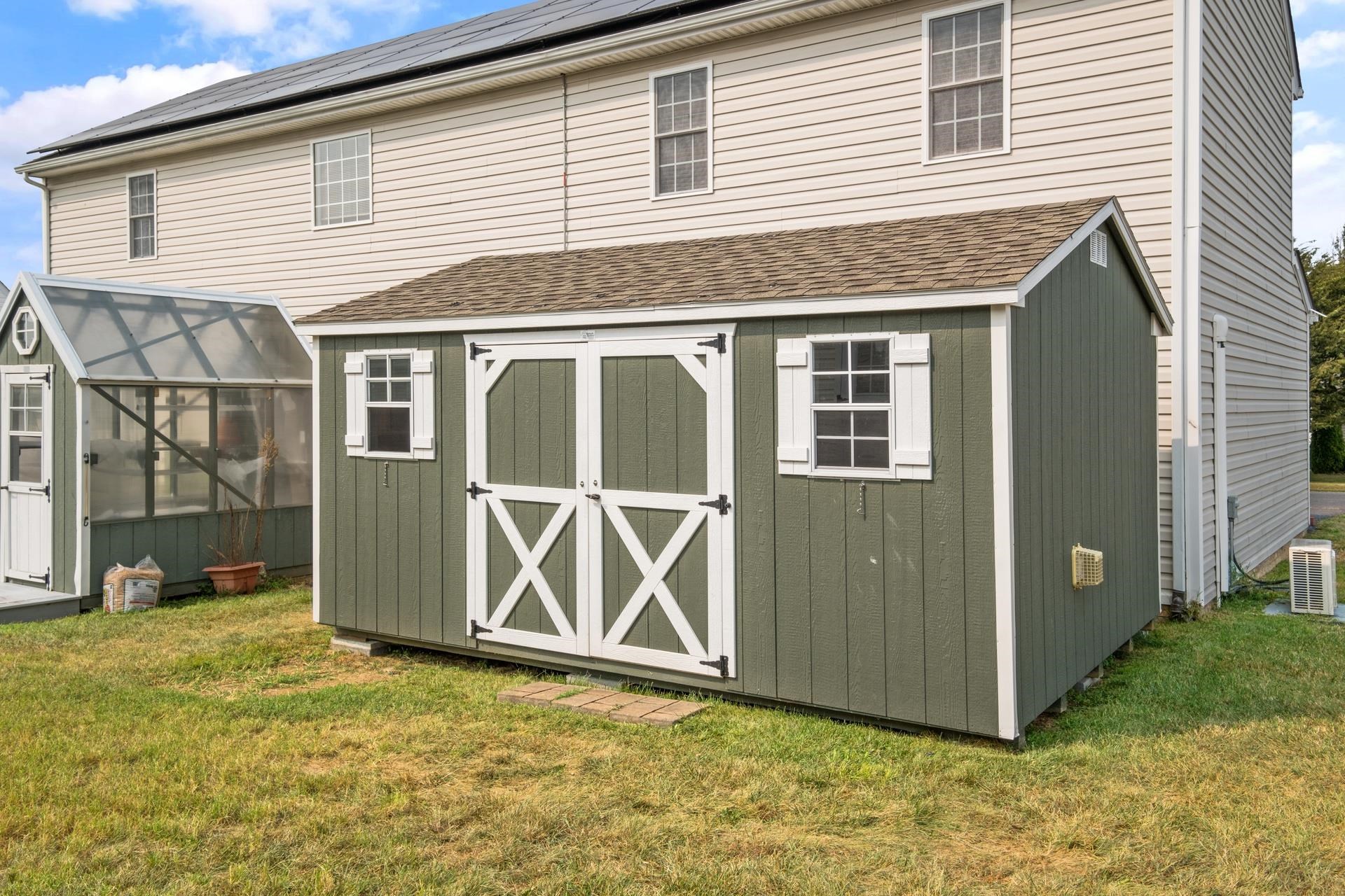 77 LAUREL WOOD DR, WAYNESBORO, Virginia 22980, 4 Bedrooms Bedrooms, ,2 BathroomsBathrooms,Residential,77 LAUREL WOOD DR,668895 MLS # 668895