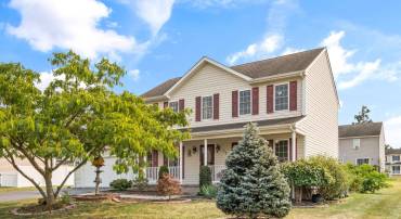 77 LAUREL WOOD DR, WAYNESBORO, Virginia 22980, 4 Bedrooms Bedrooms, ,2 BathroomsBathrooms,Residential,77 LAUREL WOOD DR,668895 MLS # 668895