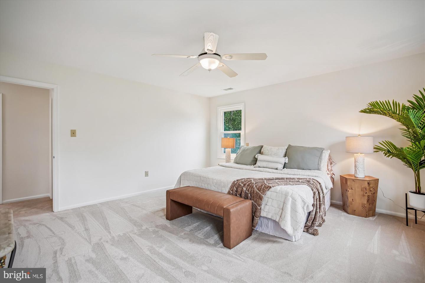 6013 FRANCONIA FOREST LN, ALEXANDRIA, Virginia 22310, 5 Bedrooms Bedrooms, 15 Rooms Rooms,3 BathroomsBathrooms,Residential,For sale,6013 FRANCONIA FOREST LN,VAFX2265574 MLS # VAFX2265574