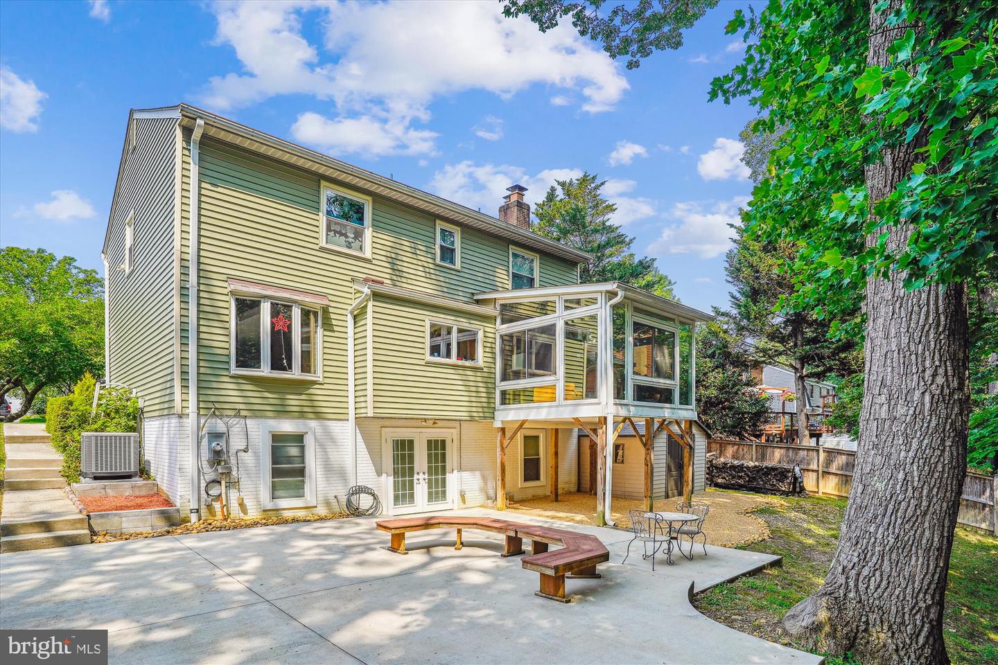 6013 FRANCONIA FOREST LN, ALEXANDRIA, Virginia 22310, 5 Bedrooms Bedrooms, 15 Rooms Rooms,3 BathroomsBathrooms,Residential,For sale,6013 FRANCONIA FOREST LN,VAFX2265574 MLS # VAFX2265574