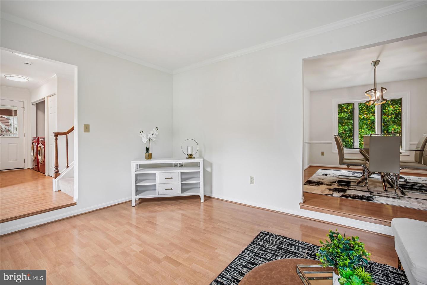 6013 FRANCONIA FOREST LN, ALEXANDRIA, Virginia 22310, 5 Bedrooms Bedrooms, 15 Rooms Rooms,3 BathroomsBathrooms,Residential,For sale,6013 FRANCONIA FOREST LN,VAFX2265574 MLS # VAFX2265574