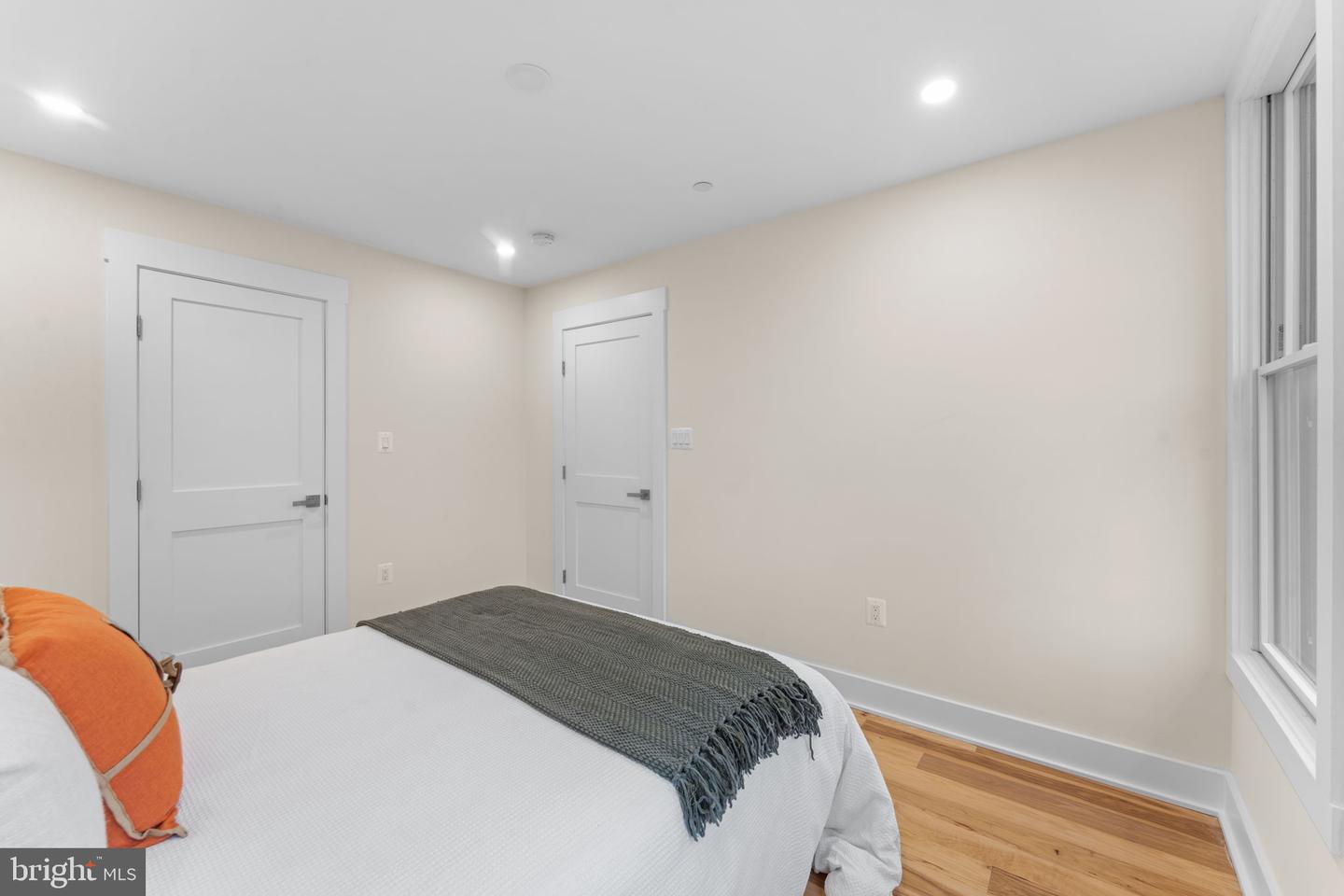 521 FLORIDA AVE NE #2, WASHINGTON, District Of Columbia 20002, 2 Bedrooms Bedrooms, ,2 BathroomsBathrooms,Residential,For sale,521 FLORIDA AVE NE #2,DCDC2221556 MLS # DCDC2221556