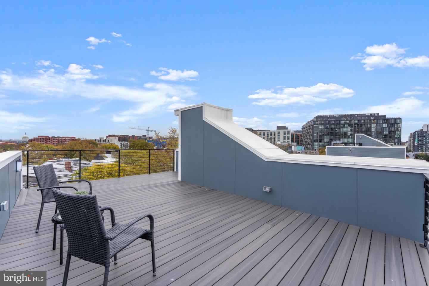 521 FLORIDA AVE NE #2, WASHINGTON, District Of Columbia 20002, 2 Bedrooms Bedrooms, ,2 BathroomsBathrooms,Residential,For sale,521 FLORIDA AVE NE #2,DCDC2221556 MLS # DCDC2221556