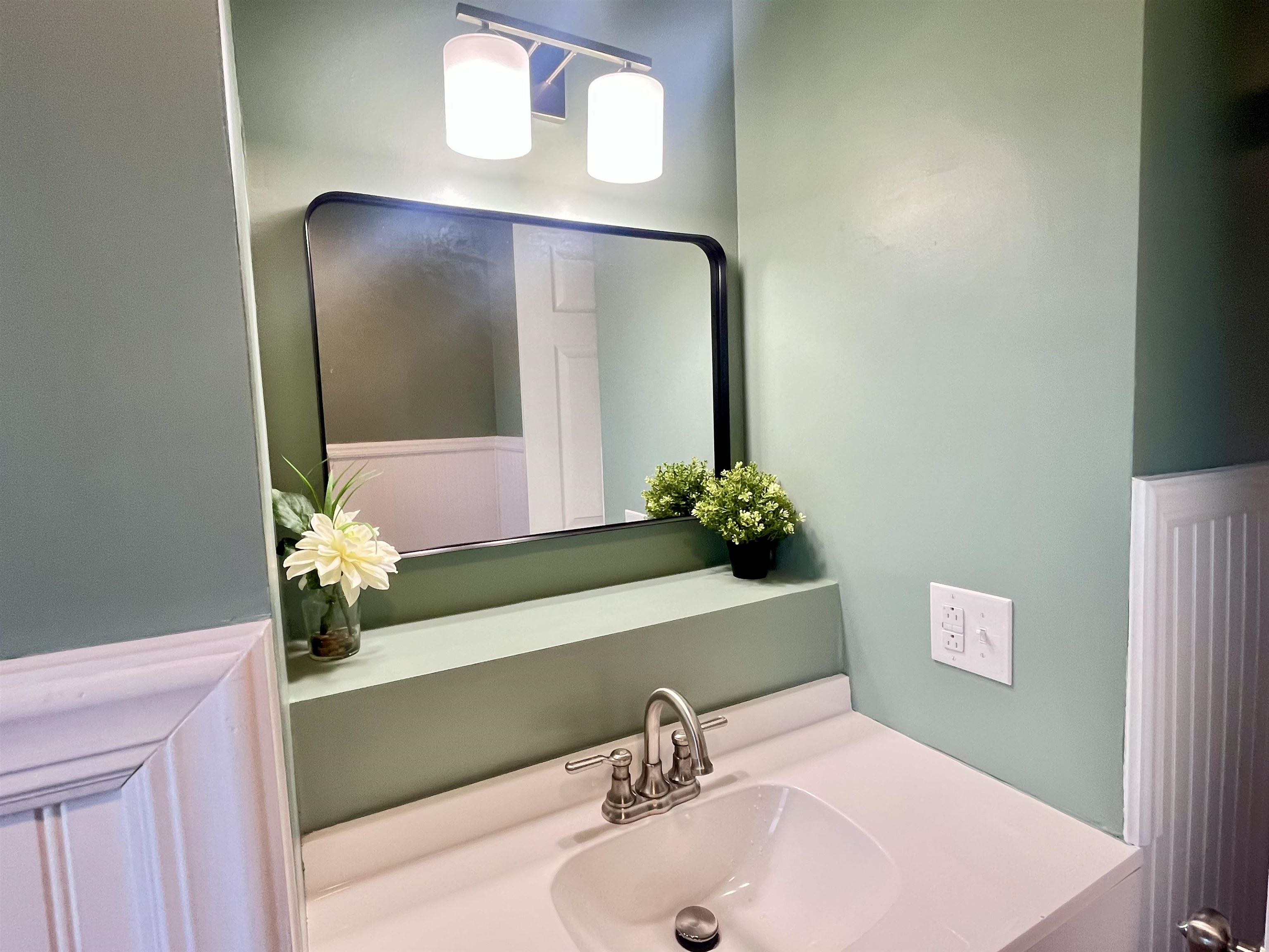 231 HOWARD AVE, WAYNESBORO, Virginia 22980, 3 Bedrooms Bedrooms, ,1 BathroomBathrooms,Residential,231 HOWARD AVE,669802 MLS # 669802