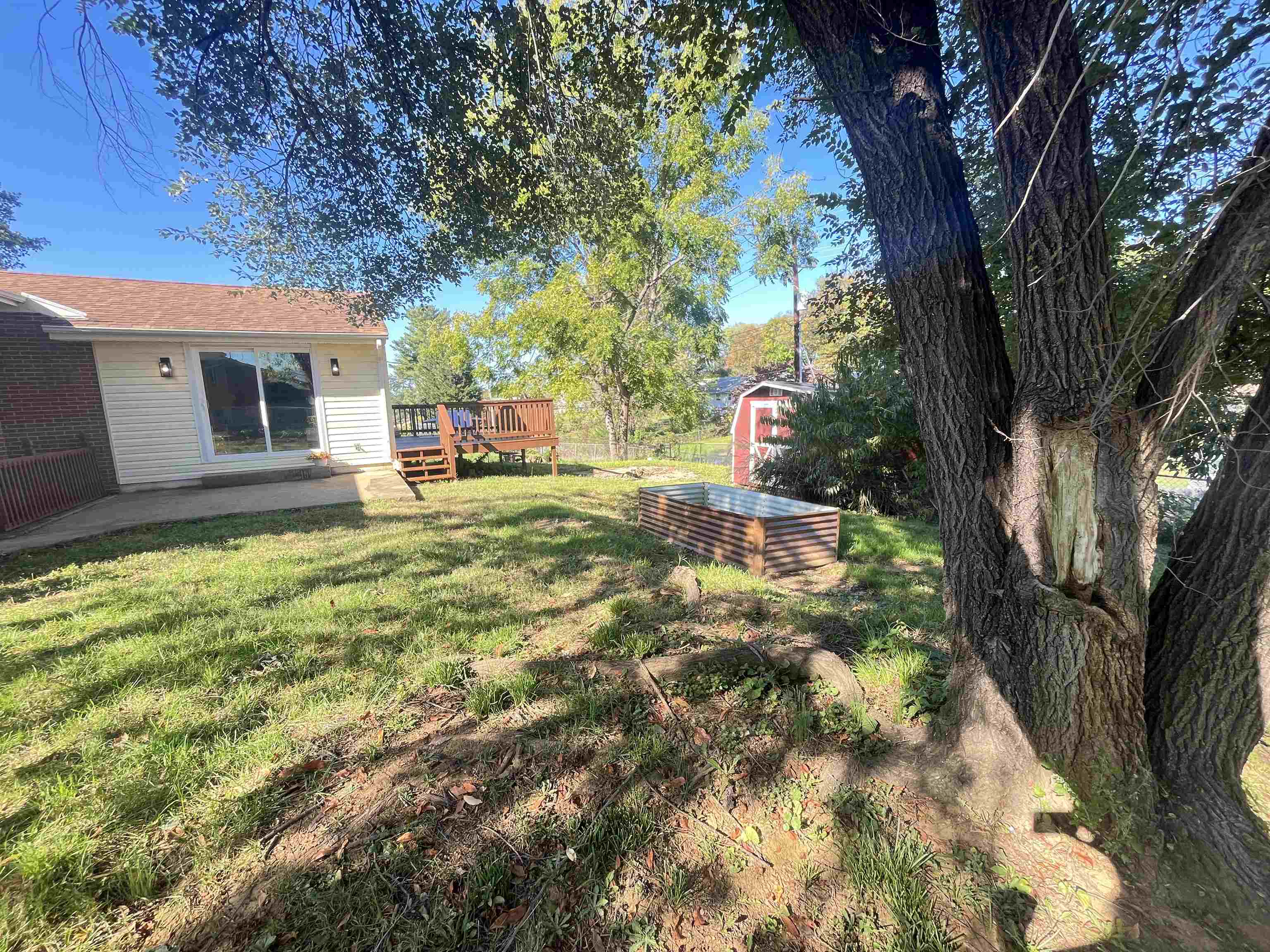 231 HOWARD AVE, WAYNESBORO, Virginia 22980, 3 Bedrooms Bedrooms, ,1 BathroomBathrooms,Residential,231 HOWARD AVE,669802 MLS # 669802