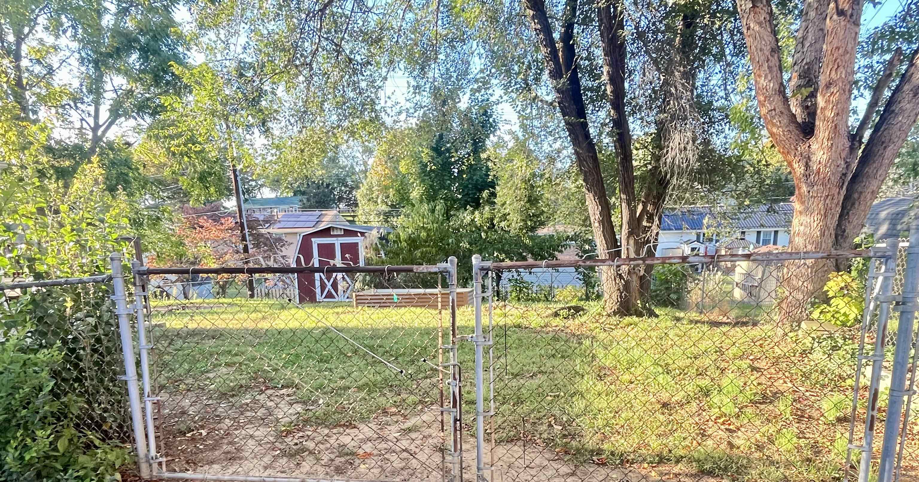 231 HOWARD AVE, WAYNESBORO, Virginia 22980, 3 Bedrooms Bedrooms, ,1 BathroomBathrooms,Residential,231 HOWARD AVE,669802 MLS # 669802