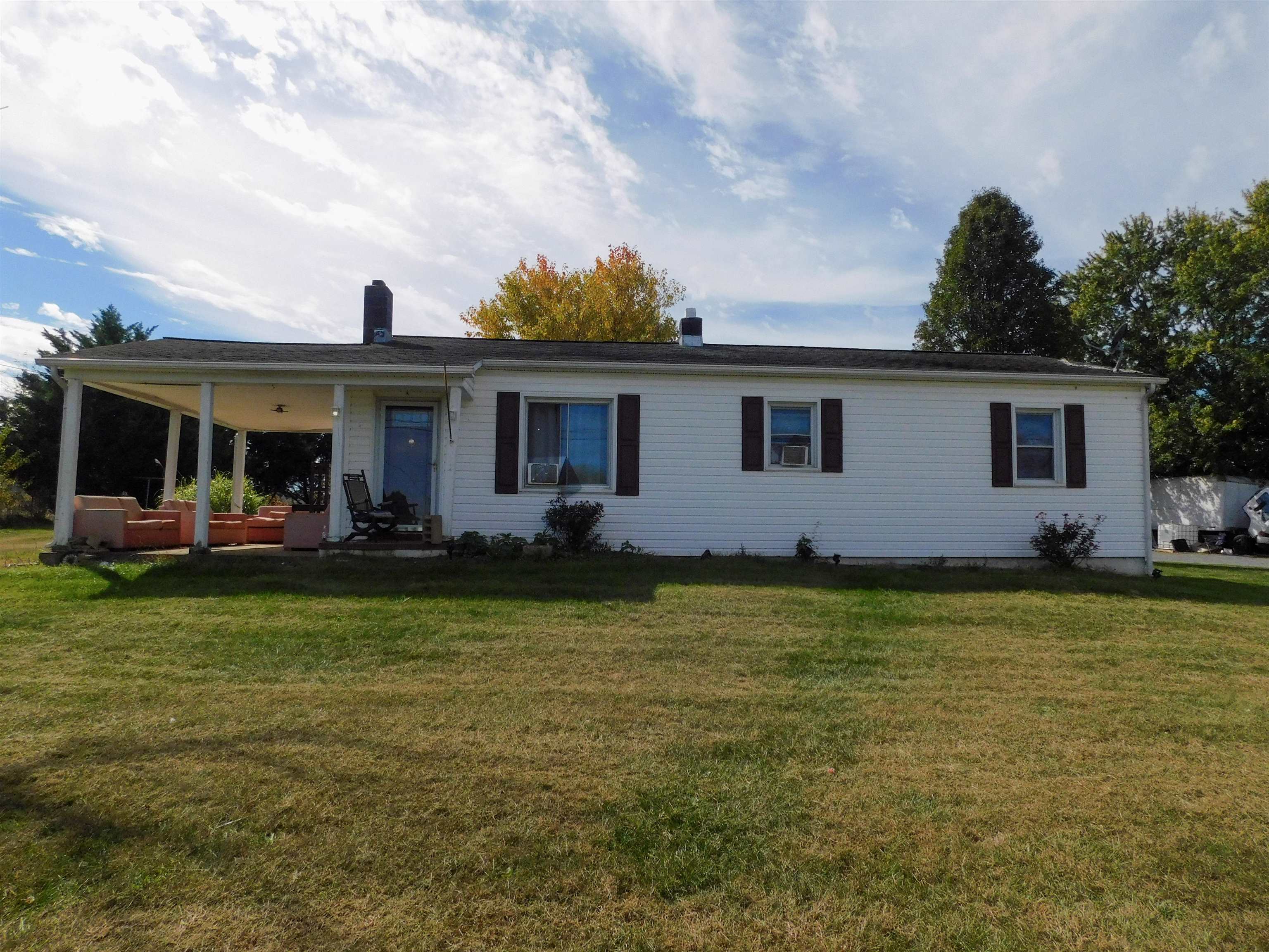 116 FELLOWSHIP RD, ROCKINGHAM, Virginia 22802, 3 Bedrooms Bedrooms, ,1 BathroomBathrooms,Residential,116 FELLOWSHIP RD,670516 MLS # 670516 116 FELLOWSHIP RD, ROCKINGHAM, Virginia 22802, 3 Bedrooms Bedrooms, ,1 BathroomBathrooms,Residential,116 FELLOWSHIP RD,670516 MLS # 670516