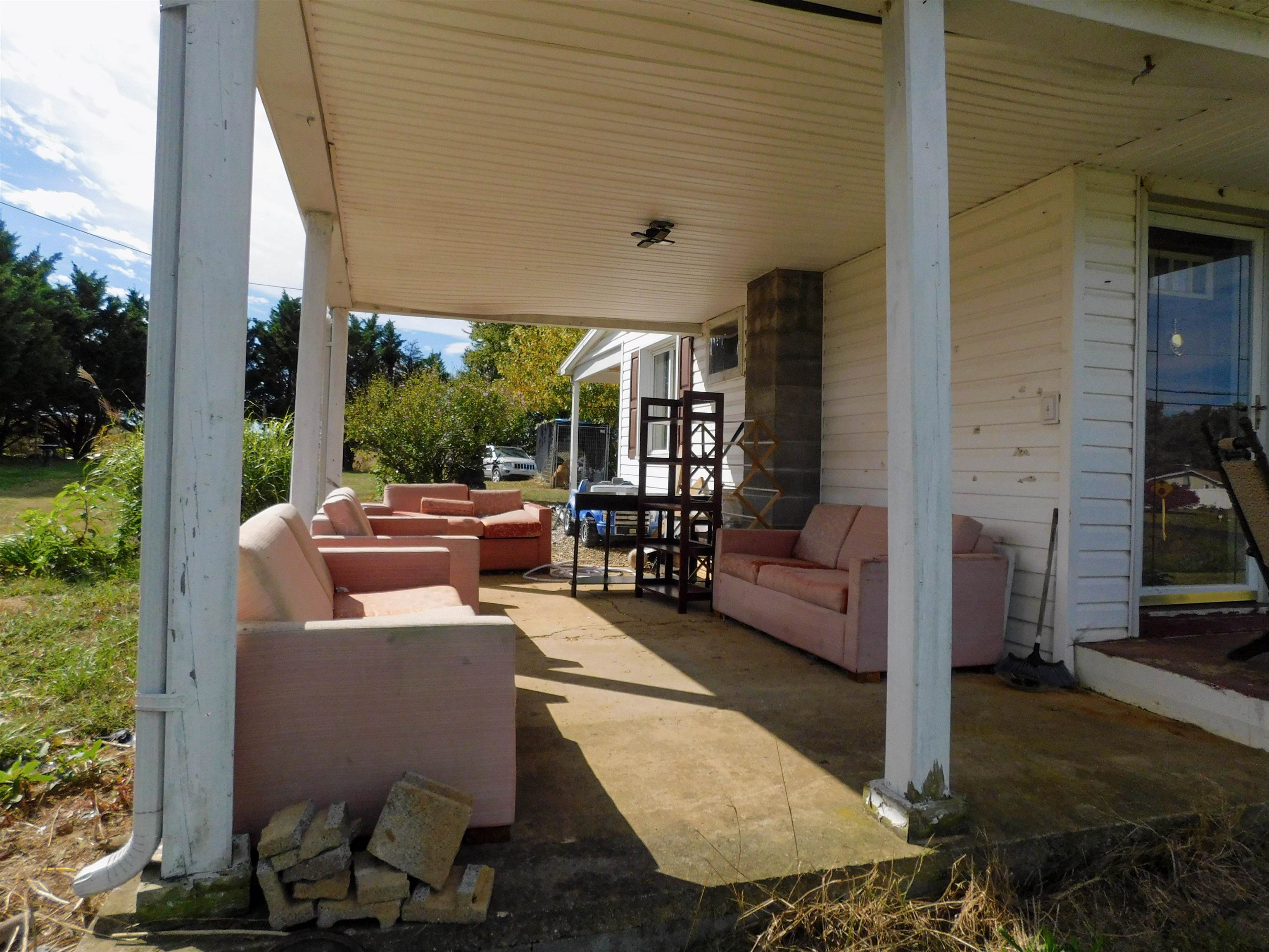 116 FELLOWSHIP RD, ROCKINGHAM, Virginia 22802, 3 Bedrooms Bedrooms, ,1 BathroomBathrooms,Residential,116 FELLOWSHIP RD,670516 MLS # 670516 116 FELLOWSHIP RD, ROCKINGHAM, Virginia 22802, 3 Bedrooms Bedrooms, ,1 BathroomBathrooms,Residential,116 FELLOWSHIP RD,670516 MLS # 670516