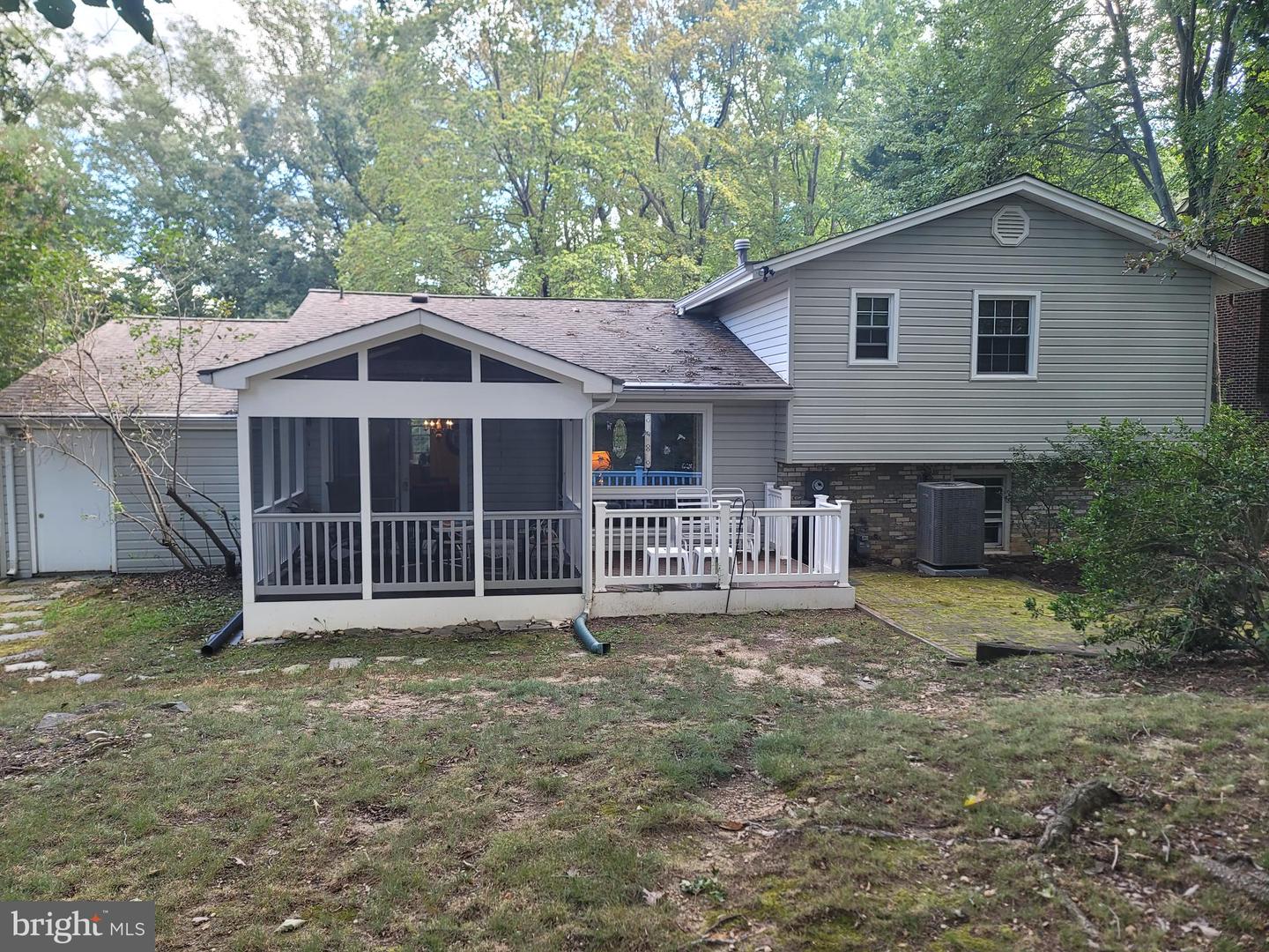 2002 BYRD RD, VIENNA, Virginia 22182, 4 Bedrooms Bedrooms, 14 Rooms Rooms,3 BathroomsBathrooms,Residential,For sale,2002 BYRD RD,VAFX2268244 MLS # VAFX2268244