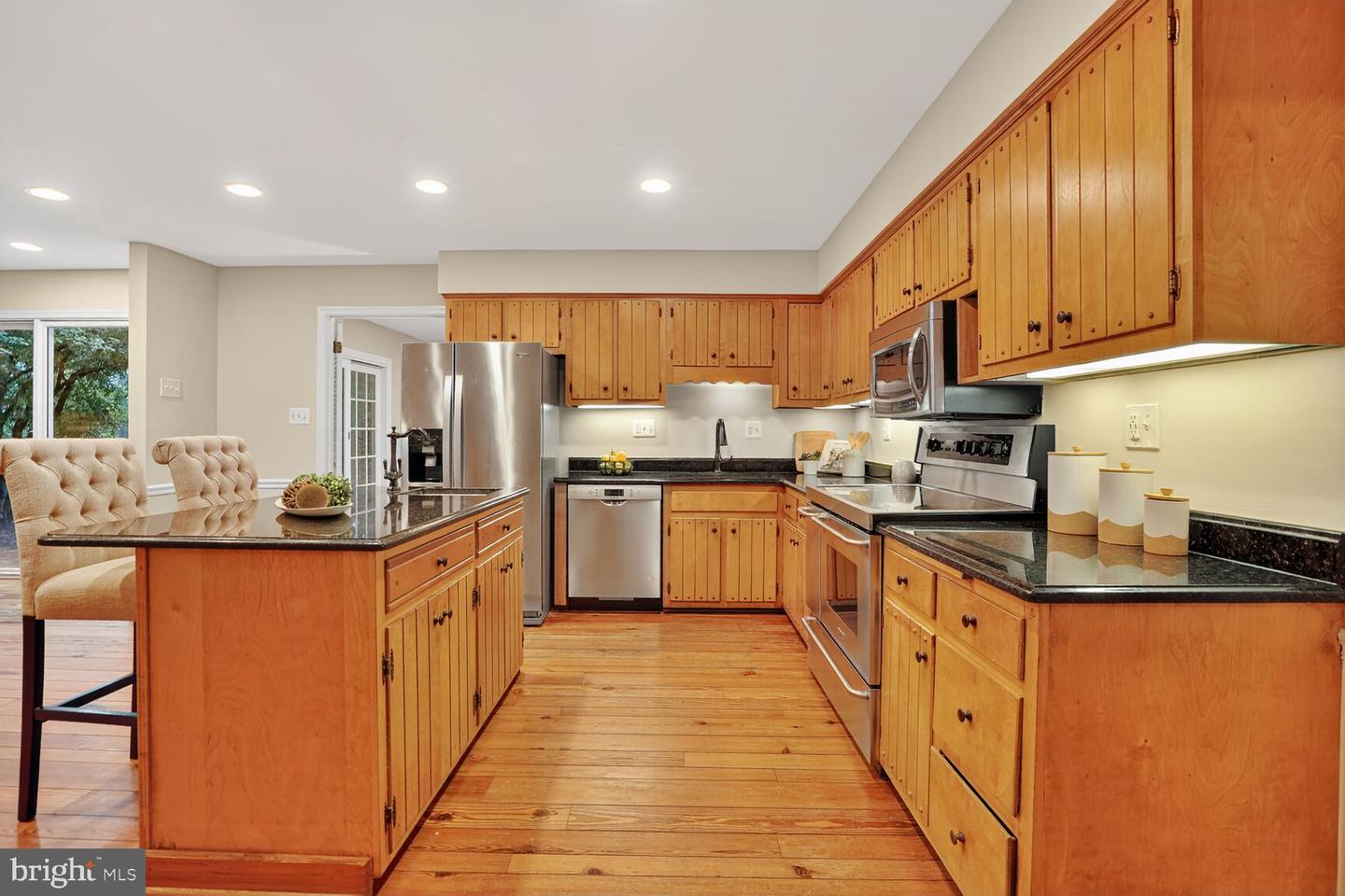 1011 HARRIMAN ST, GREAT FALLS, Virginia 22066, 4 Bedrooms Bedrooms, ,3 BathroomsBathrooms,Residential,For sale,1011 HARRIMAN ST,VAFX2268512 MLS # VAFX2268512