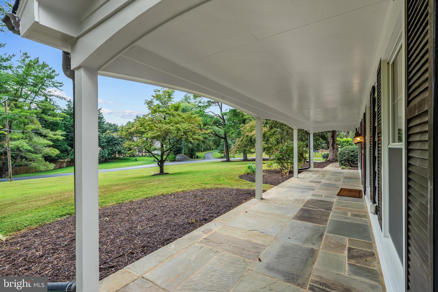 1011 HARRIMAN ST, GREAT FALLS, Virginia 22066, 4 Bedrooms Bedrooms, ,3 BathroomsBathrooms,Residential,For sale,1011 HARRIMAN ST,VAFX2268512 MLS # VAFX2268512