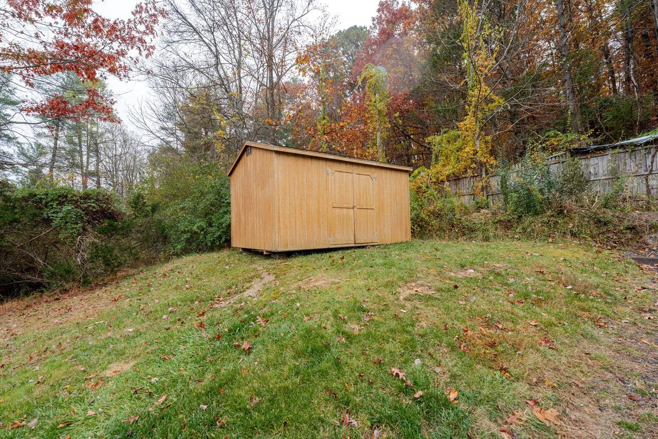 10545 FALLING PINE LN, DAYTON, Virginia 22821, 1 Bedroom Bedrooms, ,1 BathroomBathrooms,Residential,10545 FALLING PINE LN,670598 MLS # 670598