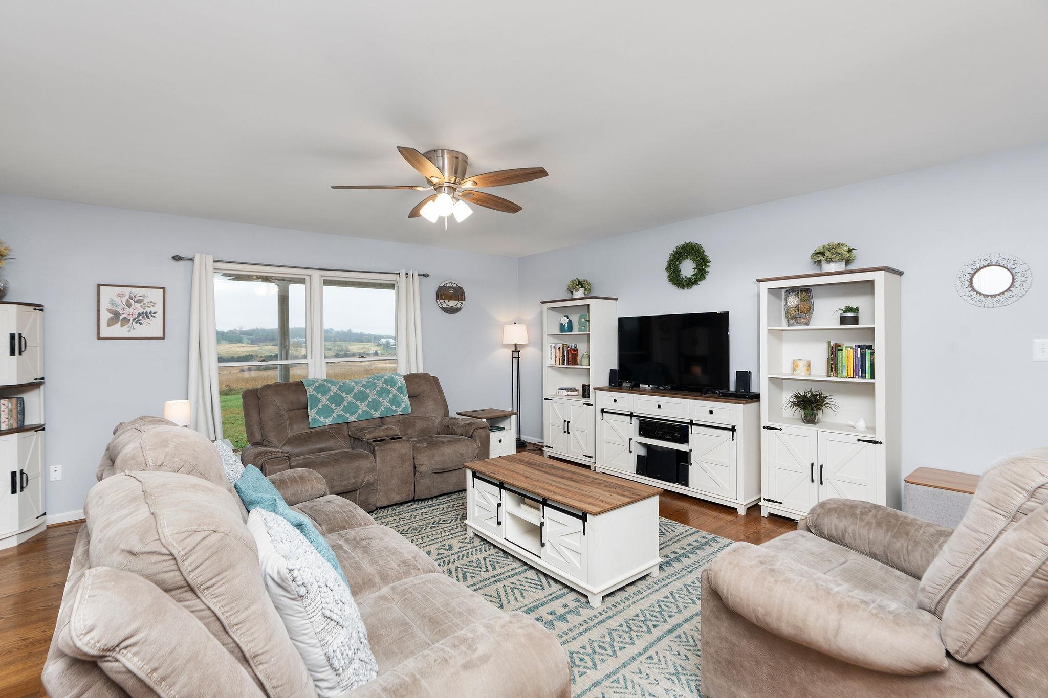 1197 ENTRY SCHOOL RD, FISHERSVILLE, Virginia 22939, 3 Bedrooms Bedrooms, ,2 BathroomsBathrooms,Residential,1197 ENTRY SCHOOL RD,670600 MLS # 670600 1197 ENTRY SCHOOL RD, FISHERSVILLE, Virginia 22939, 3 Bedrooms Bedrooms, ,2 BathroomsBathrooms,Residential,1197 ENTRY SCHOOL RD,670600 MLS # 670600