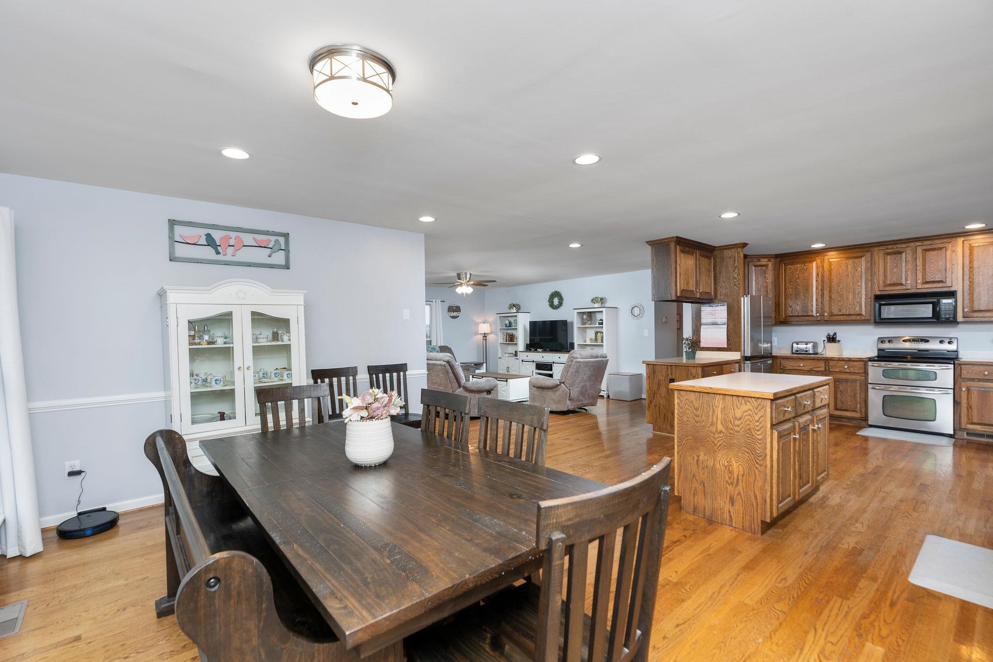 1197 ENTRY SCHOOL RD, FISHERSVILLE, Virginia 22939, 3 Bedrooms Bedrooms, ,2 BathroomsBathrooms,Residential,1197 ENTRY SCHOOL RD,670600 MLS # 670600 1197 ENTRY SCHOOL RD, FISHERSVILLE, Virginia 22939, 3 Bedrooms Bedrooms, ,2 BathroomsBathrooms,Residential,1197 ENTRY SCHOOL RD,670600 MLS # 670600