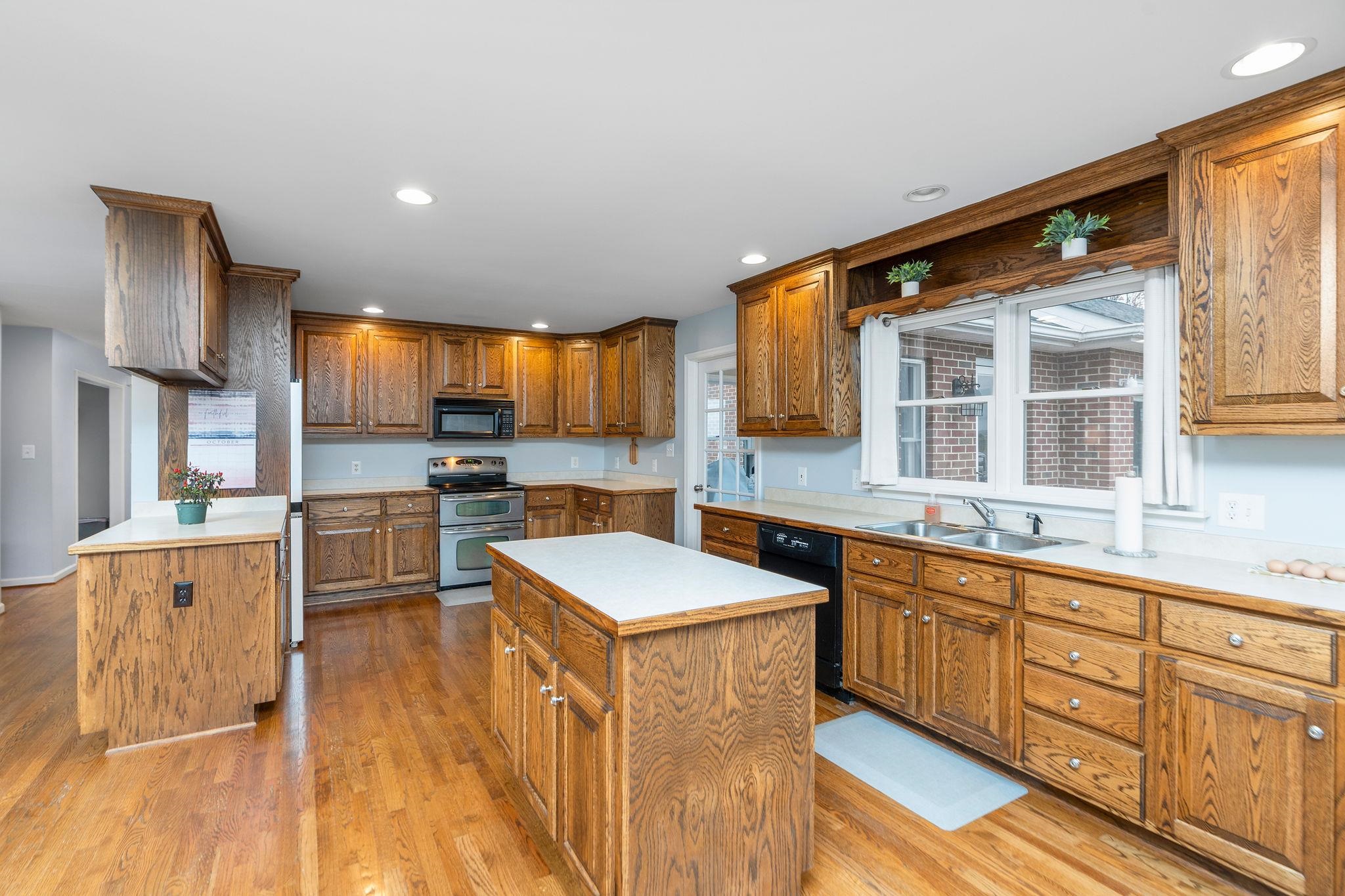 1197 ENTRY SCHOOL RD, FISHERSVILLE, Virginia 22939, 3 Bedrooms Bedrooms, ,2 BathroomsBathrooms,Residential,1197 ENTRY SCHOOL RD,670600 MLS # 670600 1197 ENTRY SCHOOL RD, FISHERSVILLE, Virginia 22939, 3 Bedrooms Bedrooms, ,2 BathroomsBathrooms,Residential,1197 ENTRY SCHOOL RD,670600 MLS # 670600