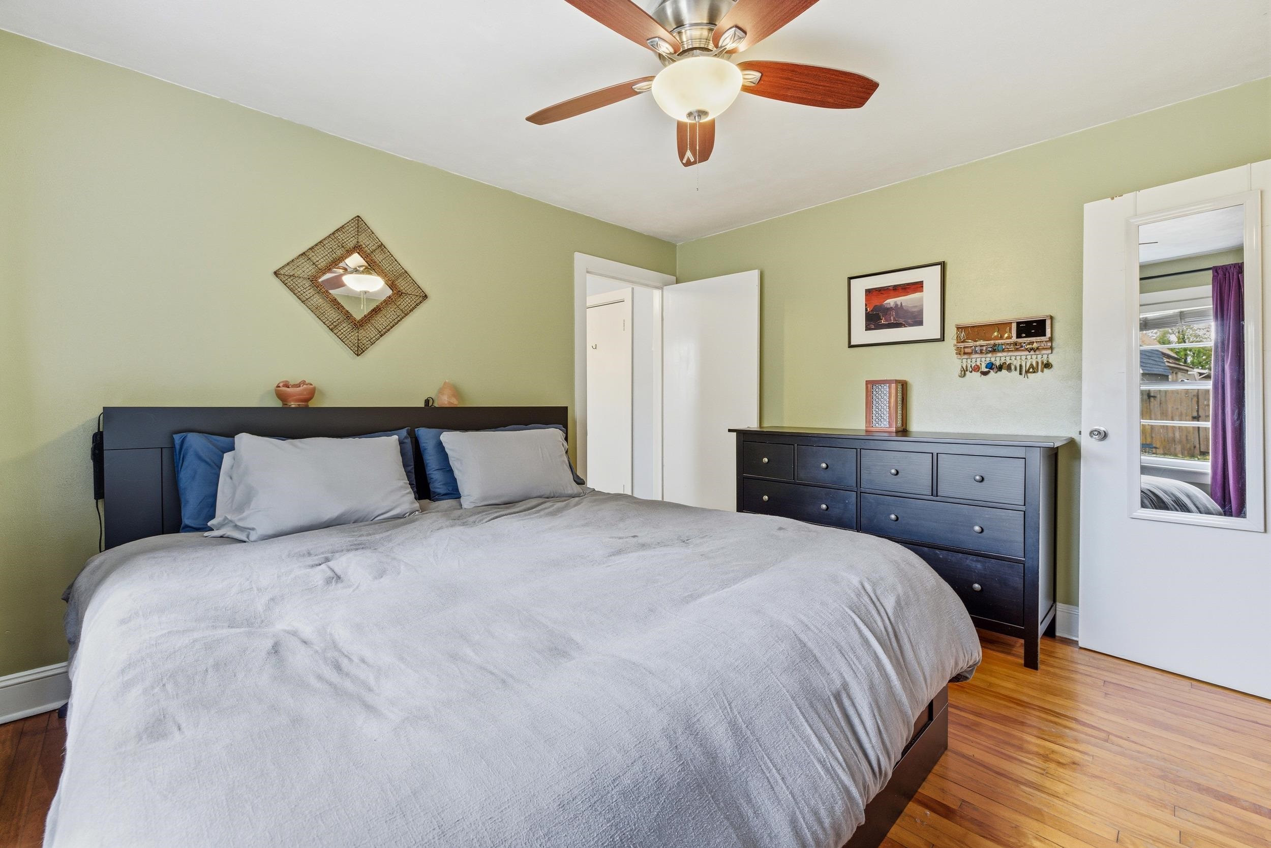 515 E WOLFE ST, HARRISONBURG, Virginia 22801, 3 Bedrooms Bedrooms, ,2 BathroomsBathrooms,Residential,515 E WOLFE ST,670609 MLS # 670609