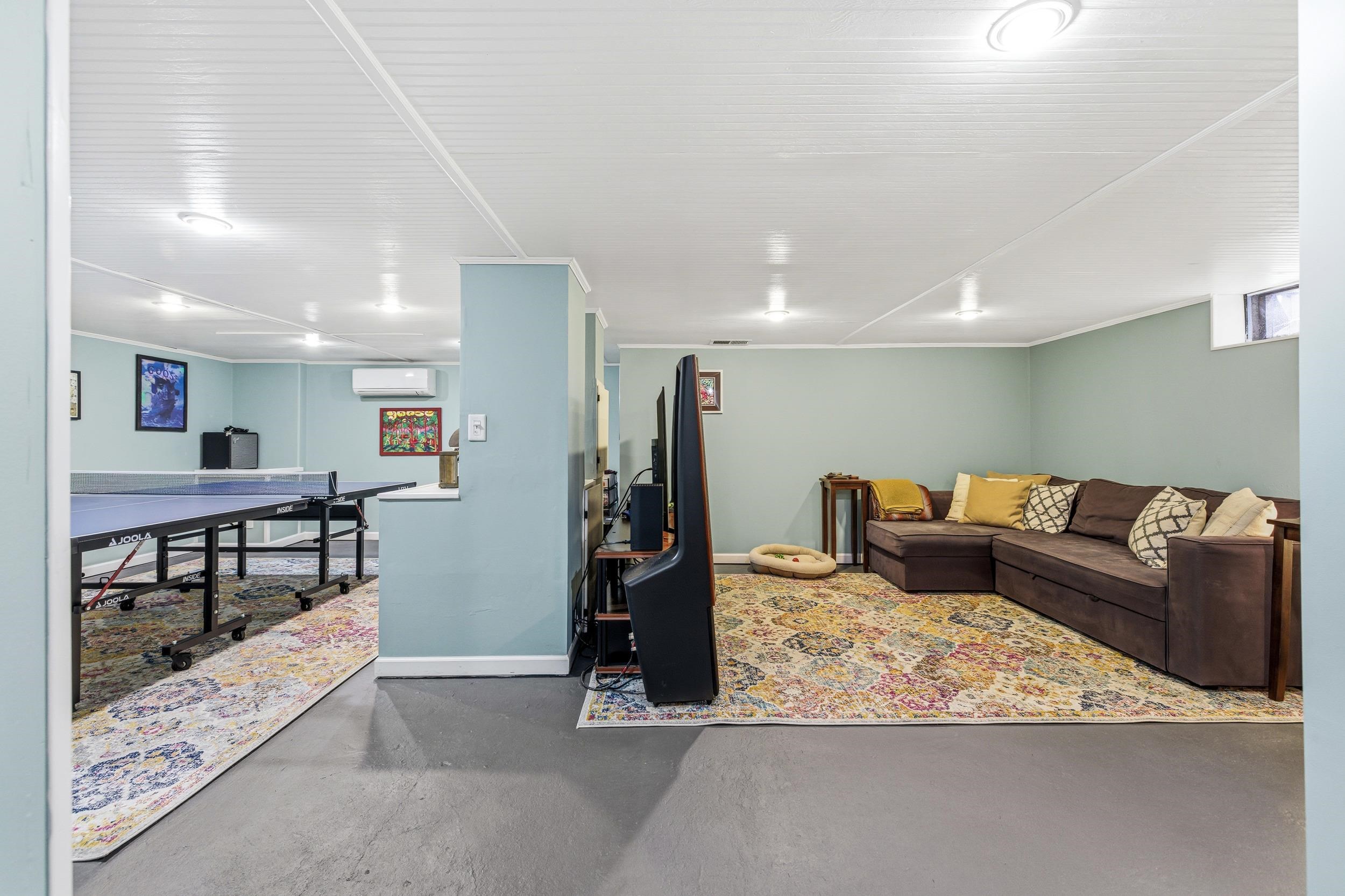 515 E WOLFE ST, HARRISONBURG, Virginia 22801, 3 Bedrooms Bedrooms, ,2 BathroomsBathrooms,Residential,515 E WOLFE ST,670609 MLS # 670609