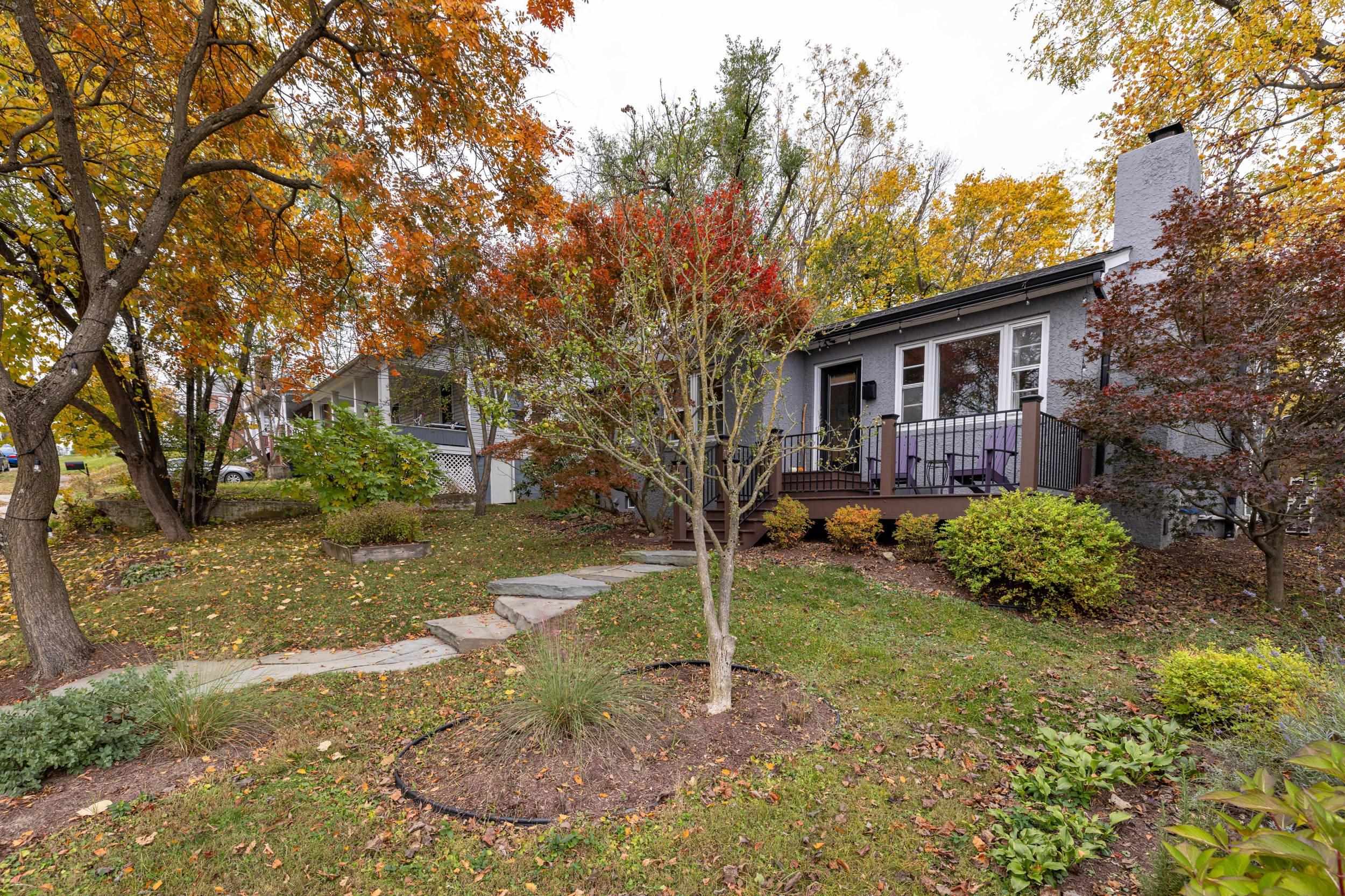 515 E WOLFE ST, HARRISONBURG, Virginia 22801, 3 Bedrooms Bedrooms, ,2 BathroomsBathrooms,Residential,515 E WOLFE ST,670609 MLS # 670609