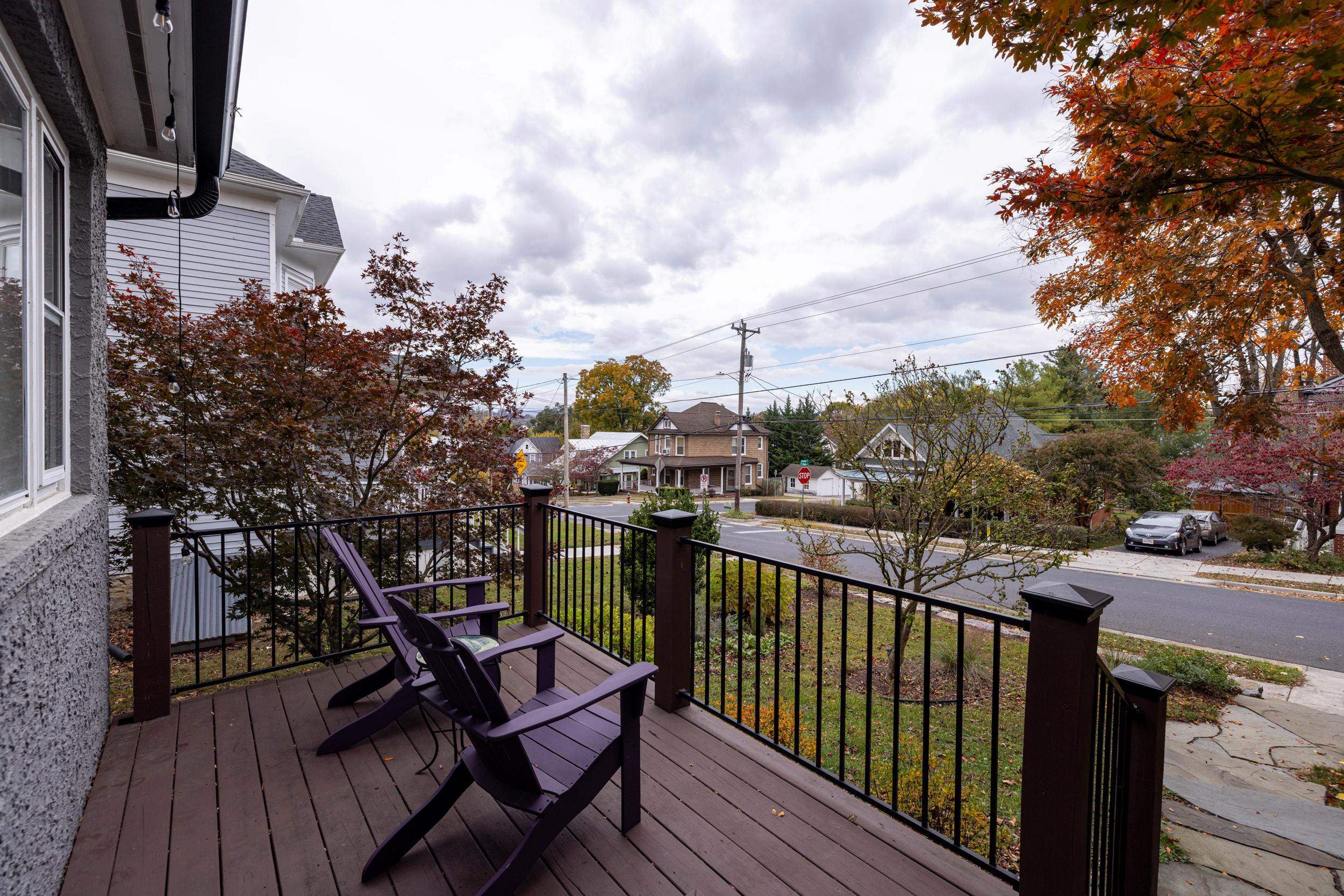 515 E WOLFE ST, HARRISONBURG, Virginia 22801, 3 Bedrooms Bedrooms, ,2 BathroomsBathrooms,Residential,515 E WOLFE ST,670609 MLS # 670609