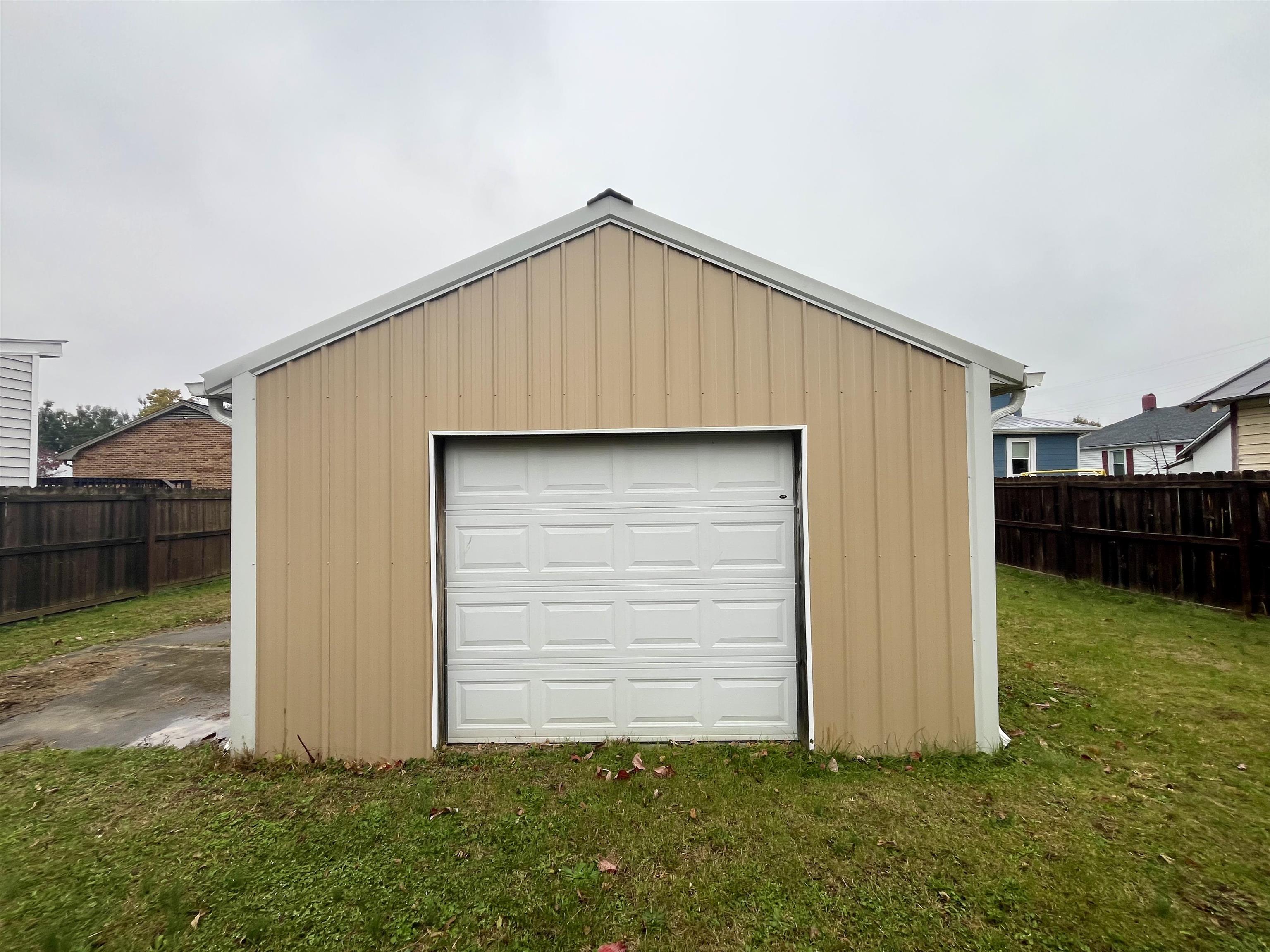 476 N BATH AVE, WAYNESBORO, Virginia 22980, 3 Bedrooms Bedrooms, ,1 BathroomBathrooms,Residential,476 N BATH AVE,670612 MLS # 670612 476 N BATH AVE, WAYNESBORO, Virginia 22980, 3 Bedrooms Bedrooms, ,1 BathroomBathrooms,Residential,476 N BATH AVE,670612 MLS # 670612