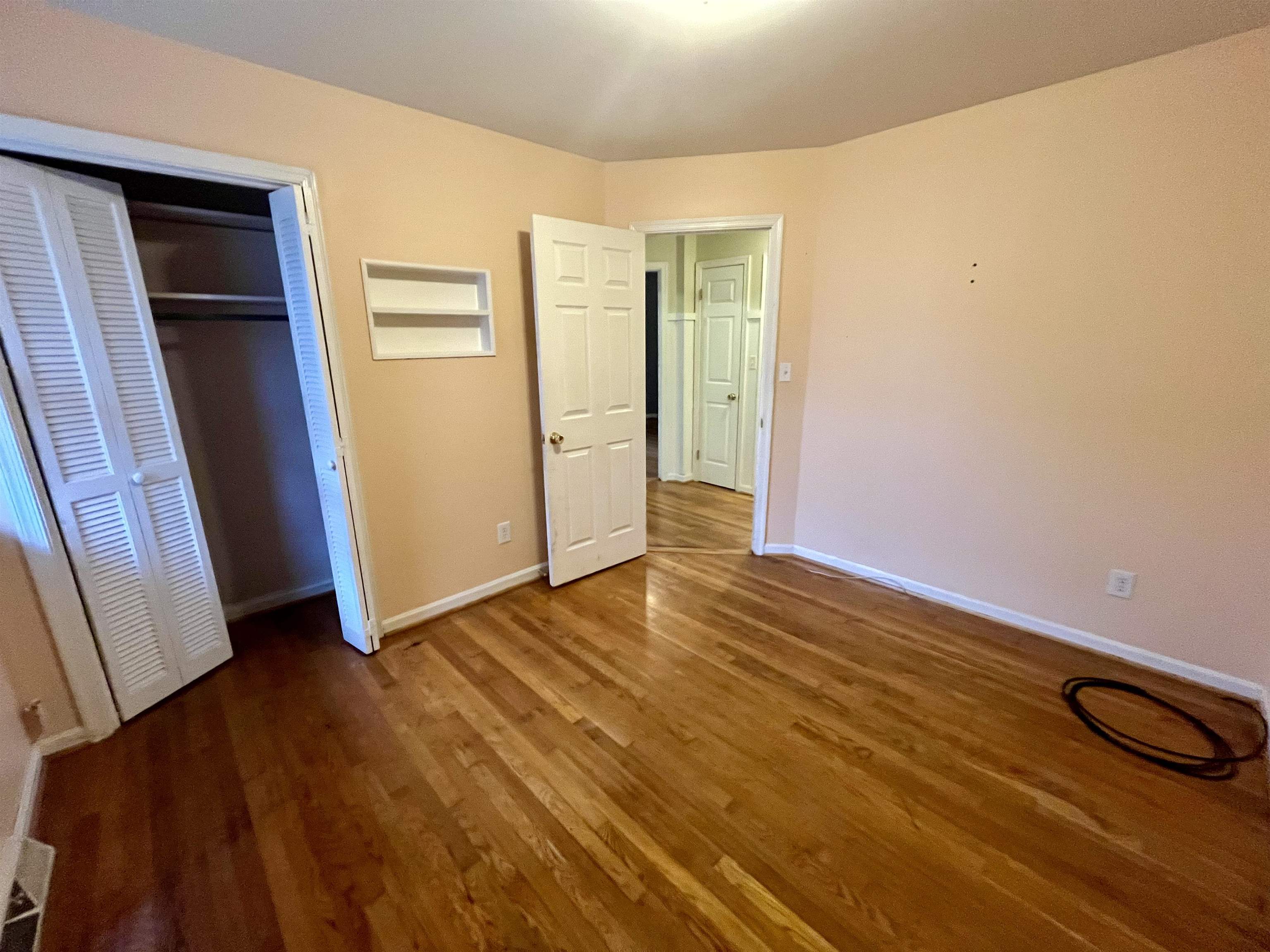 476 N BATH AVE, WAYNESBORO, Virginia 22980, 3 Bedrooms Bedrooms, ,1 BathroomBathrooms,Residential,476 N BATH AVE,670612 MLS # 670612 476 N BATH AVE, WAYNESBORO, Virginia 22980, 3 Bedrooms Bedrooms, ,1 BathroomBathrooms,Residential,476 N BATH AVE,670612 MLS # 670612