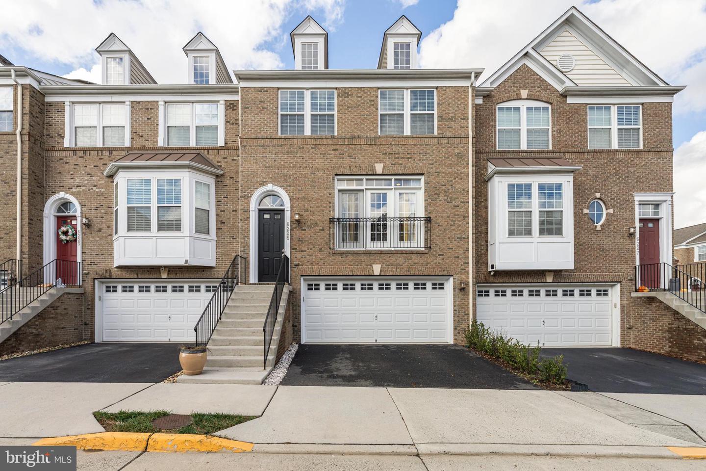 6225 SUMMIT POINT CT, ALEXANDRIA, Virginia 22310, 3 Bedrooms Bedrooms, ,3 BathroomsBathrooms,Residential,For sale,6225 SUMMIT POINT CT,VAFX2269872 MLS # VAFX2269872