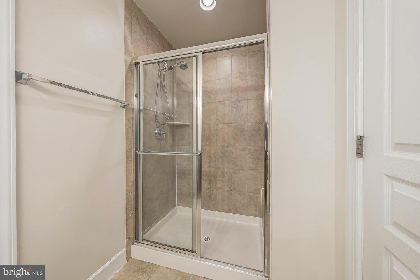 6225 SUMMIT POINT CT, ALEXANDRIA, Virginia 22310, 3 Bedrooms Bedrooms, ,3 BathroomsBathrooms,Residential,For sale,6225 SUMMIT POINT CT,VAFX2269872 MLS # VAFX2269872