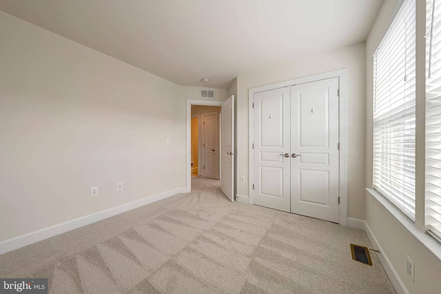 6225 SUMMIT POINT CT, ALEXANDRIA, Virginia 22310, 3 Bedrooms Bedrooms, ,3 BathroomsBathrooms,Residential,For sale,6225 SUMMIT POINT CT,VAFX2269872 MLS # VAFX2269872