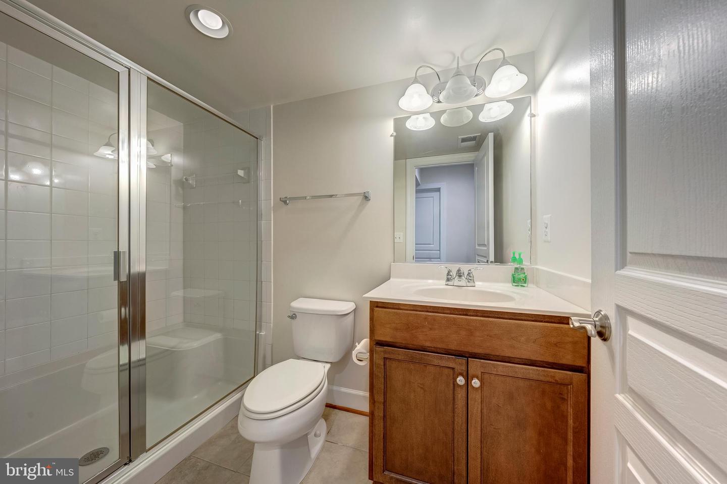 6225 SUMMIT POINT CT, ALEXANDRIA, Virginia 22310, 3 Bedrooms Bedrooms, ,3 BathroomsBathrooms,Residential,For sale,6225 SUMMIT POINT CT,VAFX2269872 MLS # VAFX2269872