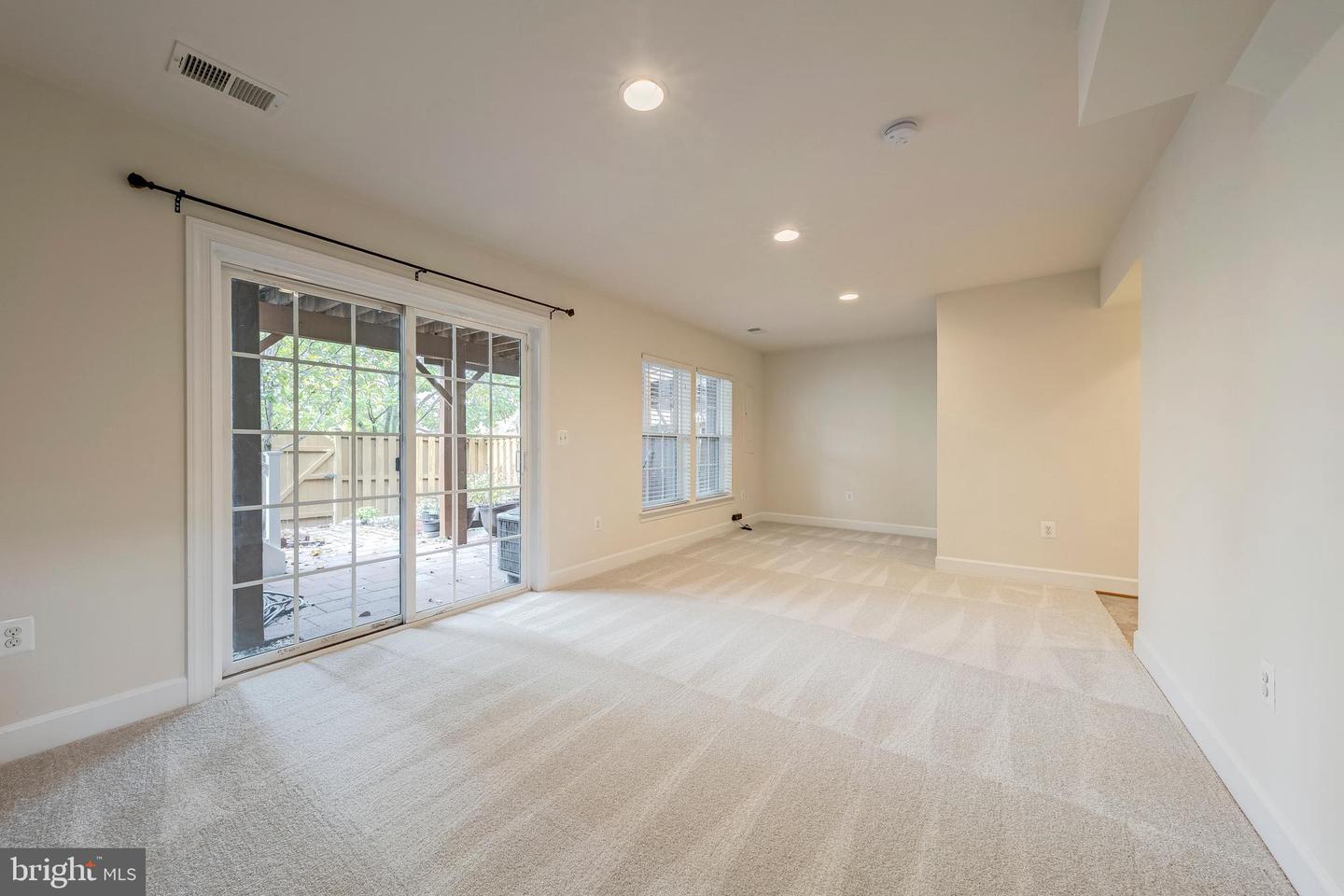 6225 SUMMIT POINT CT, ALEXANDRIA, Virginia 22310, 3 Bedrooms Bedrooms, ,3 BathroomsBathrooms,Residential,For sale,6225 SUMMIT POINT CT,VAFX2269872 MLS # VAFX2269872