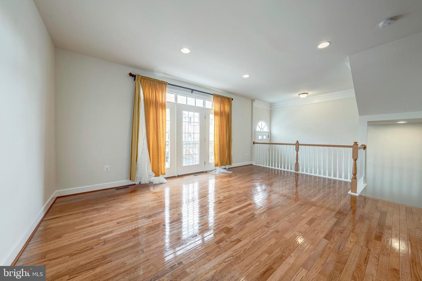 6225 SUMMIT POINT CT, ALEXANDRIA, Virginia 22310, 3 Bedrooms Bedrooms, ,3 BathroomsBathrooms,Residential,For sale,6225 SUMMIT POINT CT,VAFX2269872 MLS # VAFX2269872