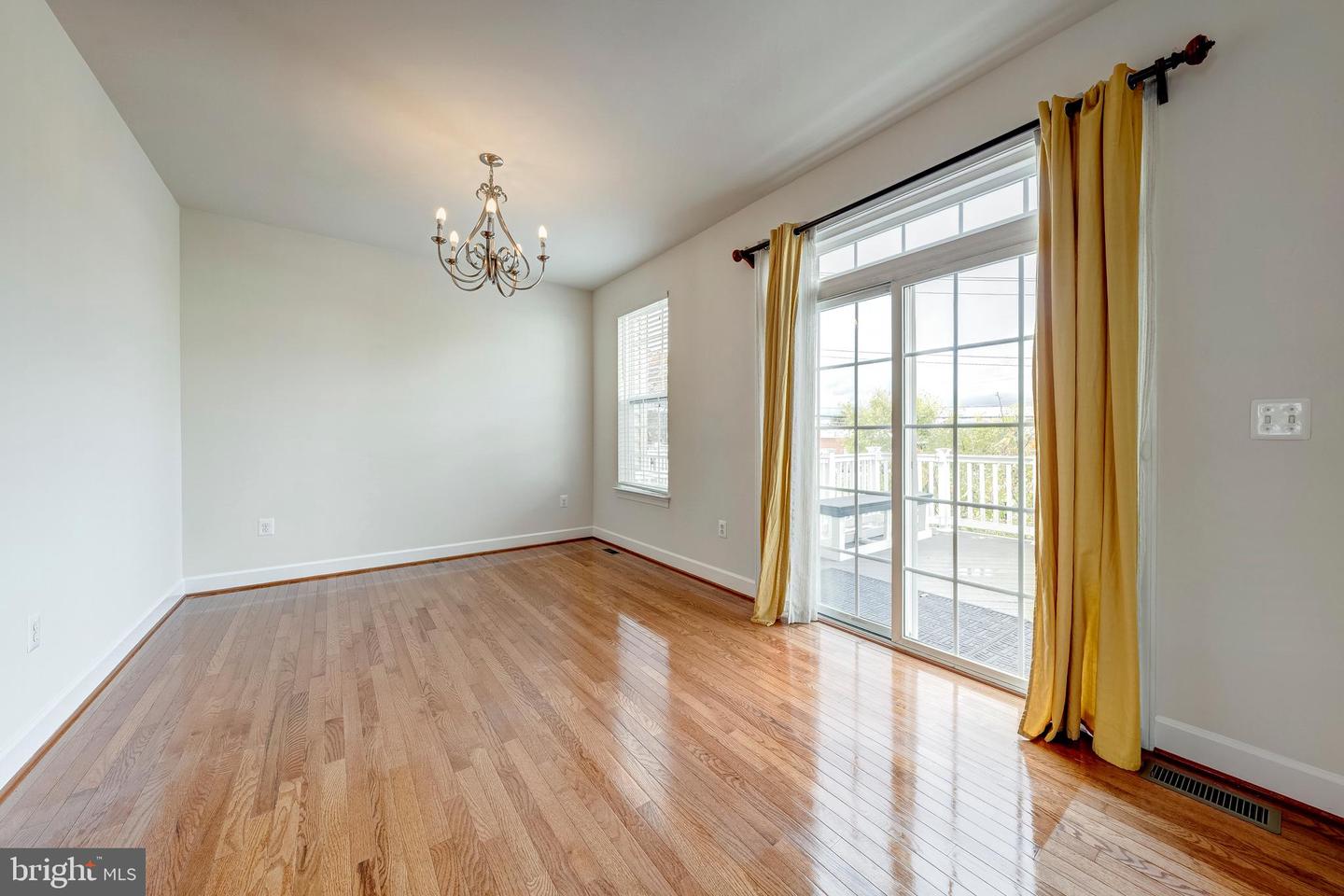 6225 SUMMIT POINT CT, ALEXANDRIA, Virginia 22310, 3 Bedrooms Bedrooms, ,3 BathroomsBathrooms,Residential,For sale,6225 SUMMIT POINT CT,VAFX2269872 MLS # VAFX2269872