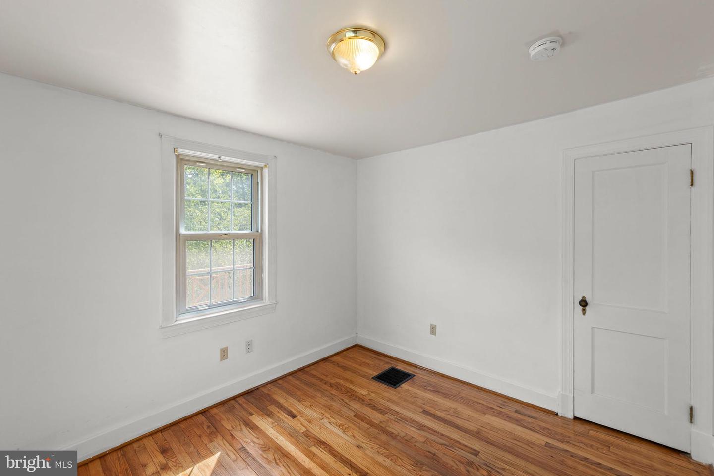 191 CHAPMAN LN, WINCHESTER, Virginia 22603, 3 Bedrooms Bedrooms, ,2 BathroomsBathrooms,Residential,For sale,191 CHAPMAN LN,VAFV2037124 MLS # VAFV2037124