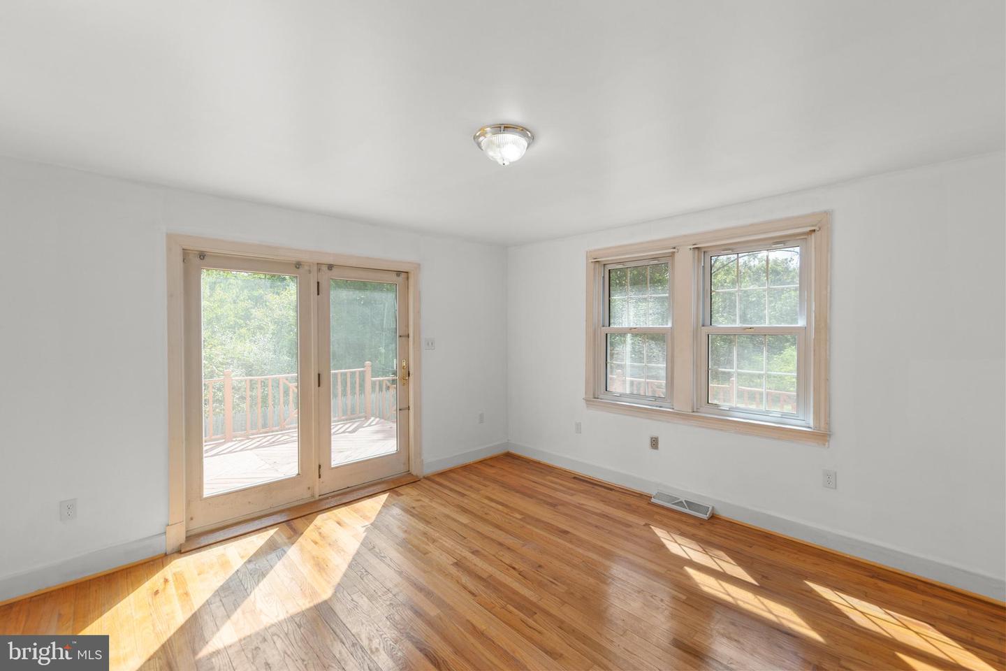 191 CHAPMAN LN, WINCHESTER, Virginia 22603, 3 Bedrooms Bedrooms, ,2 BathroomsBathrooms,Residential,For sale,191 CHAPMAN LN,VAFV2037124 MLS # VAFV2037124