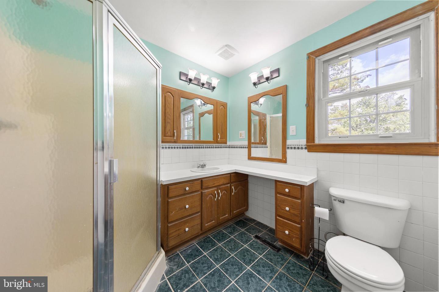 191 CHAPMAN LN, WINCHESTER, Virginia 22603, 3 Bedrooms Bedrooms, ,2 BathroomsBathrooms,Residential,For sale,191 CHAPMAN LN,VAFV2037124 MLS # VAFV2037124