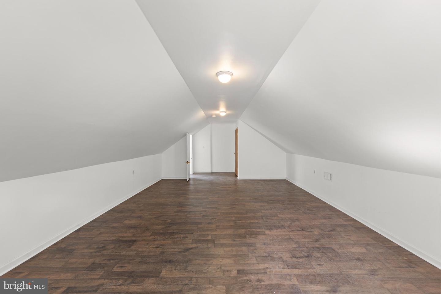 191 CHAPMAN LN, WINCHESTER, Virginia 22603, 3 Bedrooms Bedrooms, ,2 BathroomsBathrooms,Residential,For sale,191 CHAPMAN LN,VAFV2037124 MLS # VAFV2037124