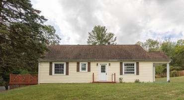 191 CHAPMAN LN, WINCHESTER, Virginia 22603, 3 Bedrooms Bedrooms, ,2 BathroomsBathrooms,Residential,For sale,191 CHAPMAN LN,VAFV2037124 MLS # VAFV2037124