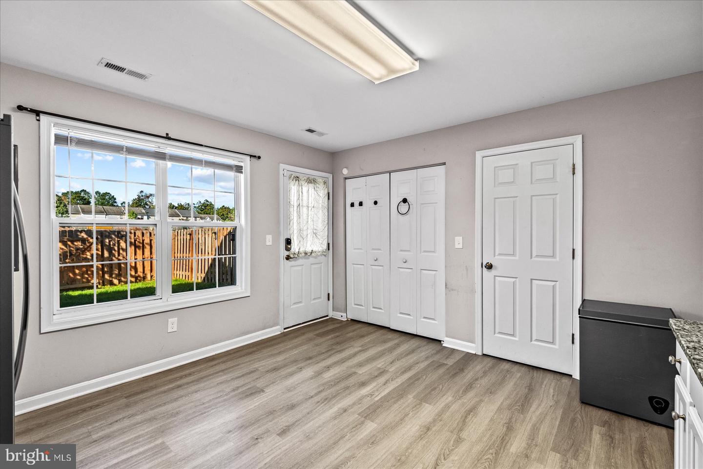 9806 COVENTRY CREEK DR, FREDERICKSBURG, Virginia 22408, 3 Bedrooms Bedrooms, ,2 BathroomsBathrooms,Residential,For sale,9806 COVENTRY CREEK DR,VASP2036610 MLS # VASP2036610