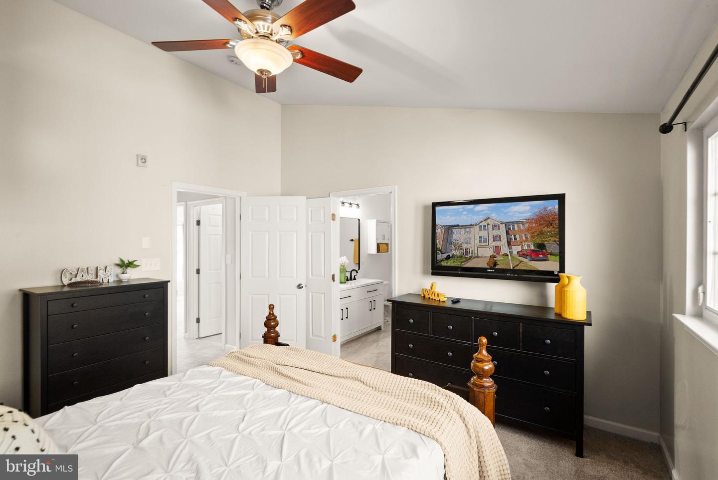 10146 ELGIN WAY, BRISTOW, Virginia 20136, 3 Bedrooms Bedrooms, ,2 BathroomsBathrooms,Residential,For sale,10146 ELGIN WAY,VAPW2105460 MLS # VAPW2105460