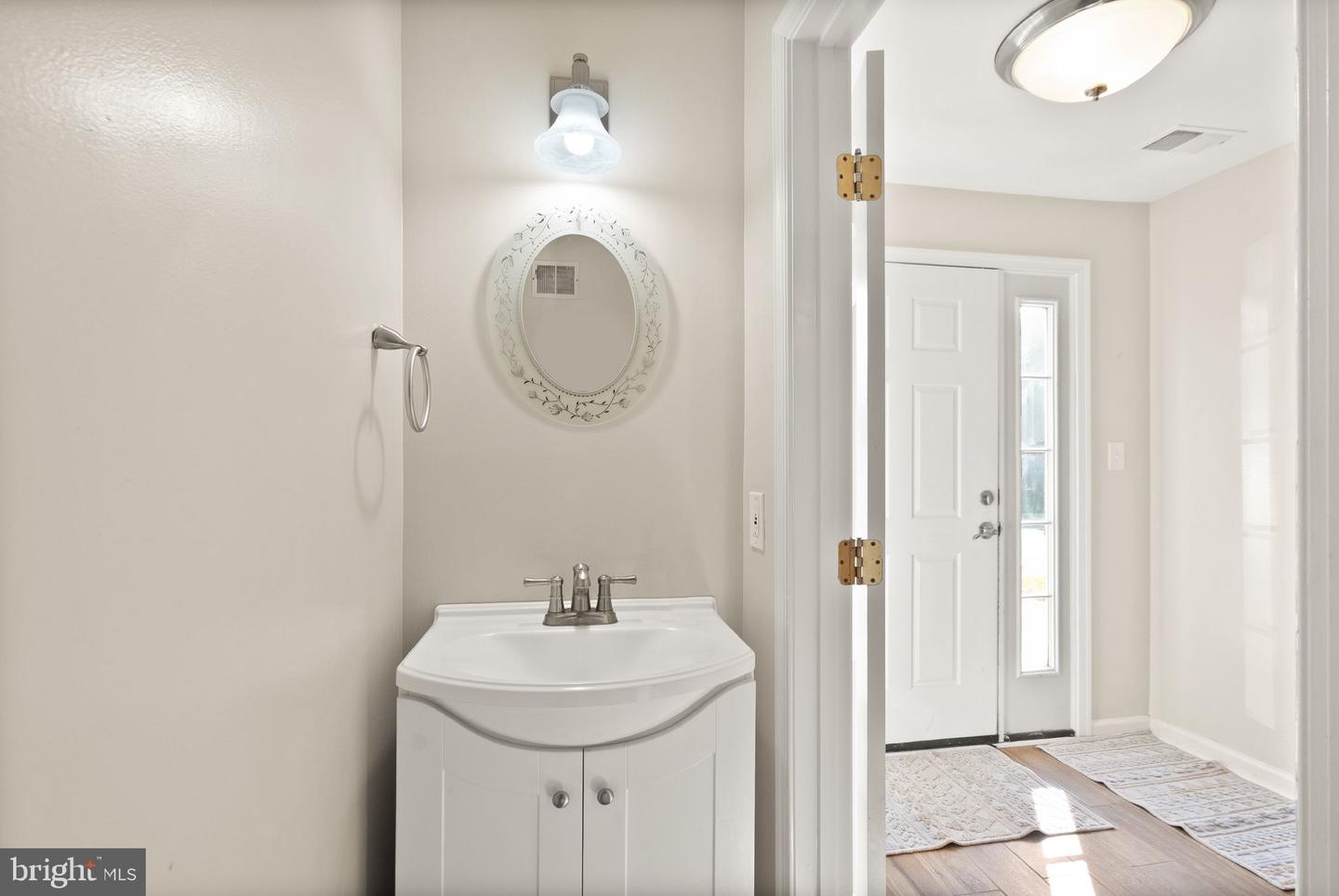 10146 ELGIN WAY, BRISTOW, Virginia 20136, 3 Bedrooms Bedrooms, ,2 BathroomsBathrooms,Residential,For sale,10146 ELGIN WAY,VAPW2105460 MLS # VAPW2105460