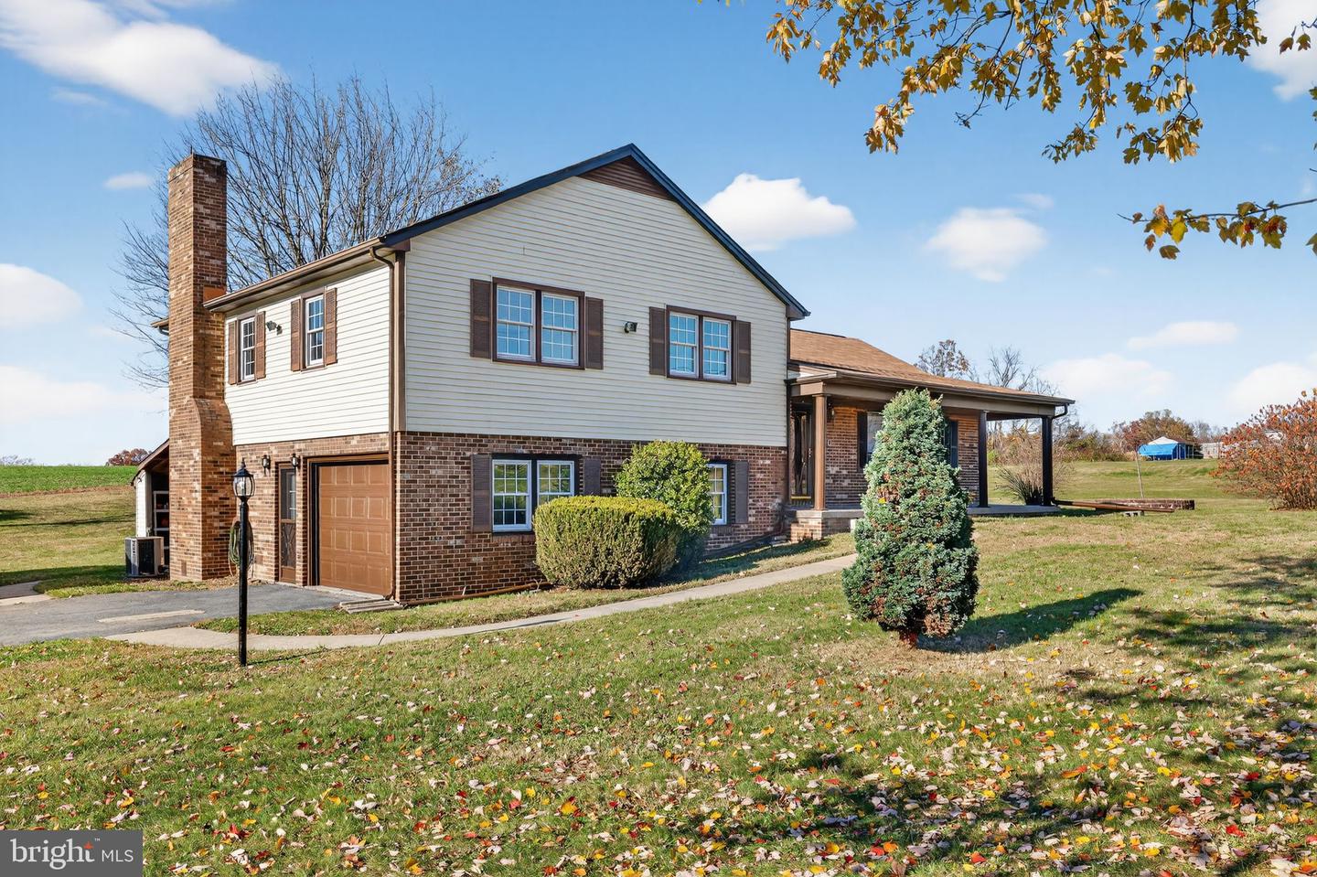 1000 EAST SIDE HWY, WAYNESBORO, Virginia 22980, 4 Bedrooms Bedrooms, ,2 BathroomsBathrooms,Residential,For sale,1000 EAST SIDE HWY,VAAG2002694 MLS # VAAG2002694 1000 EAST SIDE HWY, WAYNESBORO, Virginia 22980, 4 Bedrooms Bedrooms, ,2 BathroomsBathrooms,Residential,For sale,1000 EAST SIDE HWY,VAAG2002694 MLS # VAAG2002694