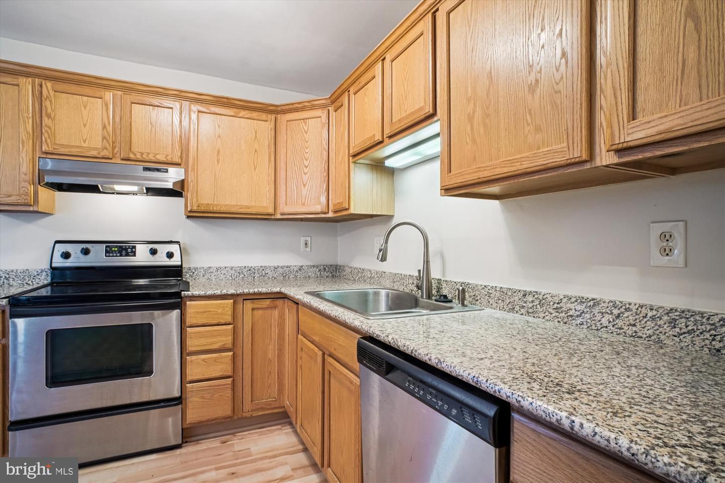 113 N COLLEGE DR #175, STERLING, Virginia 20164, 2 Bedrooms Bedrooms, ,1 BathroomBathrooms,Residential,For sale,113 N COLLEGE DR #175,VALO2108492 MLS # VALO2108492