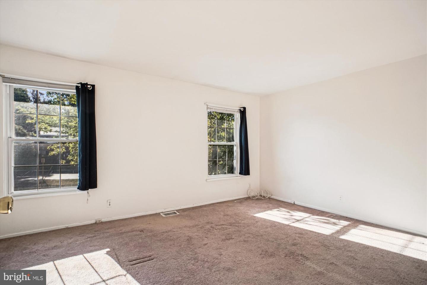 113 N COLLEGE DR #175, STERLING, Virginia 20164, 2 Bedrooms Bedrooms, ,1 BathroomBathrooms,Residential,For sale,113 N COLLEGE DR #175,VALO2108492 MLS # VALO2108492