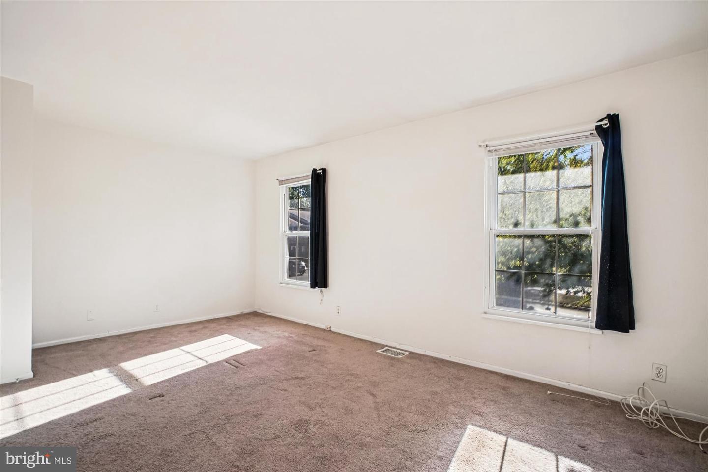 113 N COLLEGE DR #175, STERLING, Virginia 20164, 2 Bedrooms Bedrooms, ,1 BathroomBathrooms,Residential,For sale,113 N COLLEGE DR #175,VALO2108492 MLS # VALO2108492