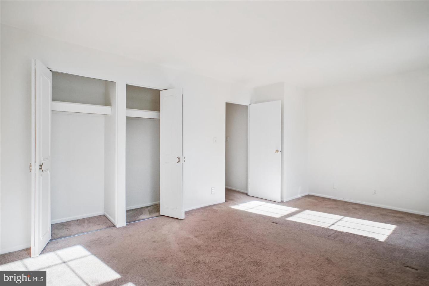 113 N COLLEGE DR #175, STERLING, Virginia 20164, 2 Bedrooms Bedrooms, ,1 BathroomBathrooms,Residential,For sale,113 N COLLEGE DR #175,VALO2108492 MLS # VALO2108492