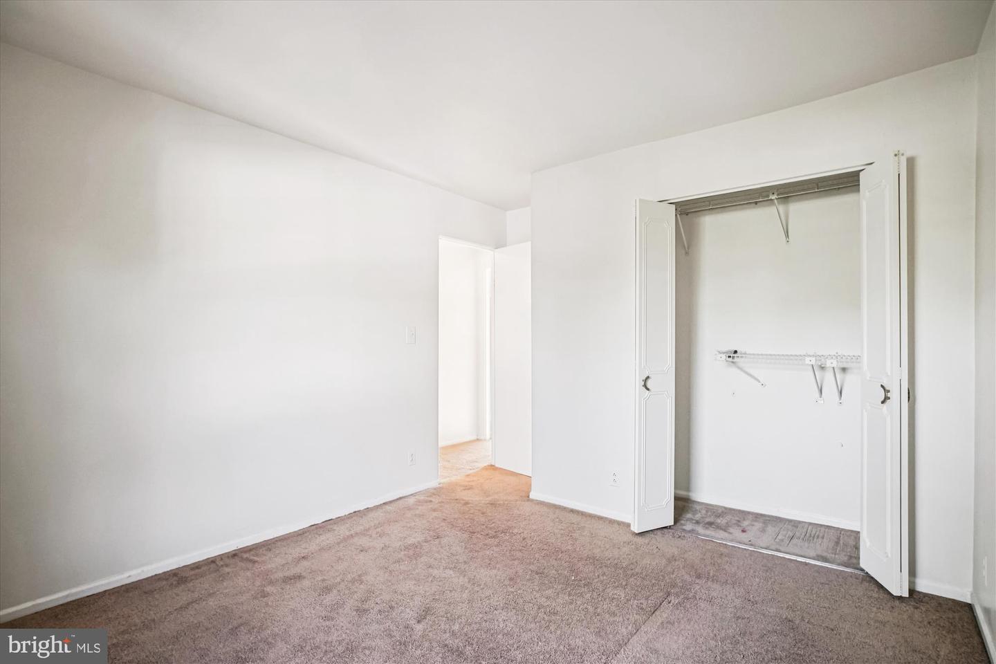 113 N COLLEGE DR #175, STERLING, Virginia 20164, 2 Bedrooms Bedrooms, ,1 BathroomBathrooms,Residential,For sale,113 N COLLEGE DR #175,VALO2108492 MLS # VALO2108492