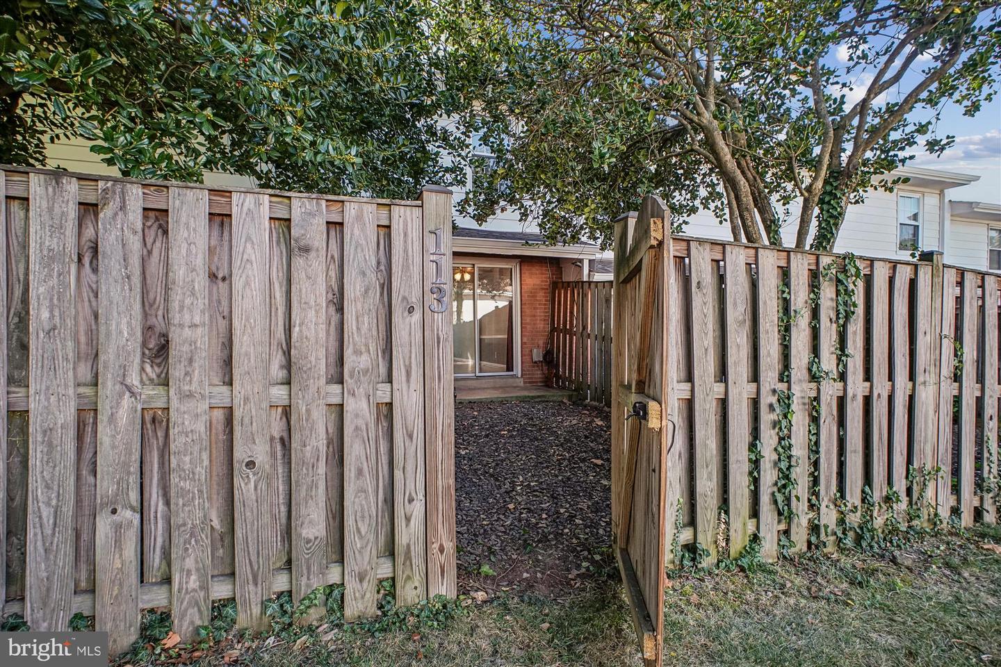 113 N COLLEGE DR #175, STERLING, Virginia 20164, 2 Bedrooms Bedrooms, ,1 BathroomBathrooms,Residential,For sale,113 N COLLEGE DR #175,VALO2108492 MLS # VALO2108492