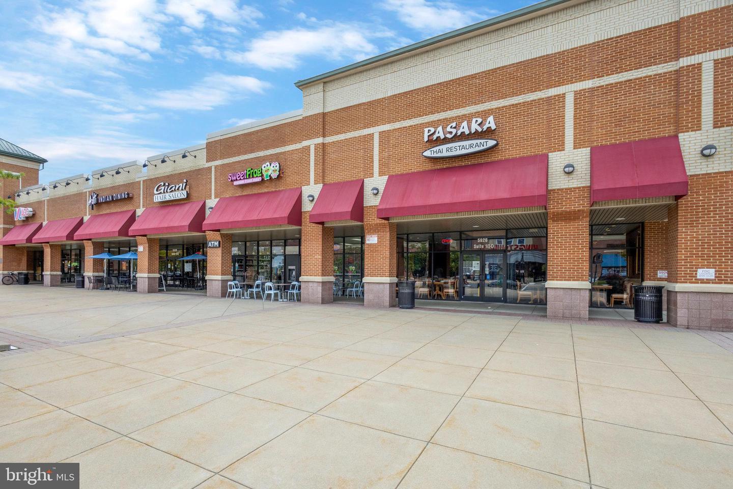 5432 EDSALL RIDGE PL, ALEXANDRIA, Virginia 22312, 4 Bedrooms Bedrooms, ,4 BathroomsBathrooms,Residential,For sale,5432 EDSALL RIDGE PL,VAFX2273406 MLS # VAFX2273406