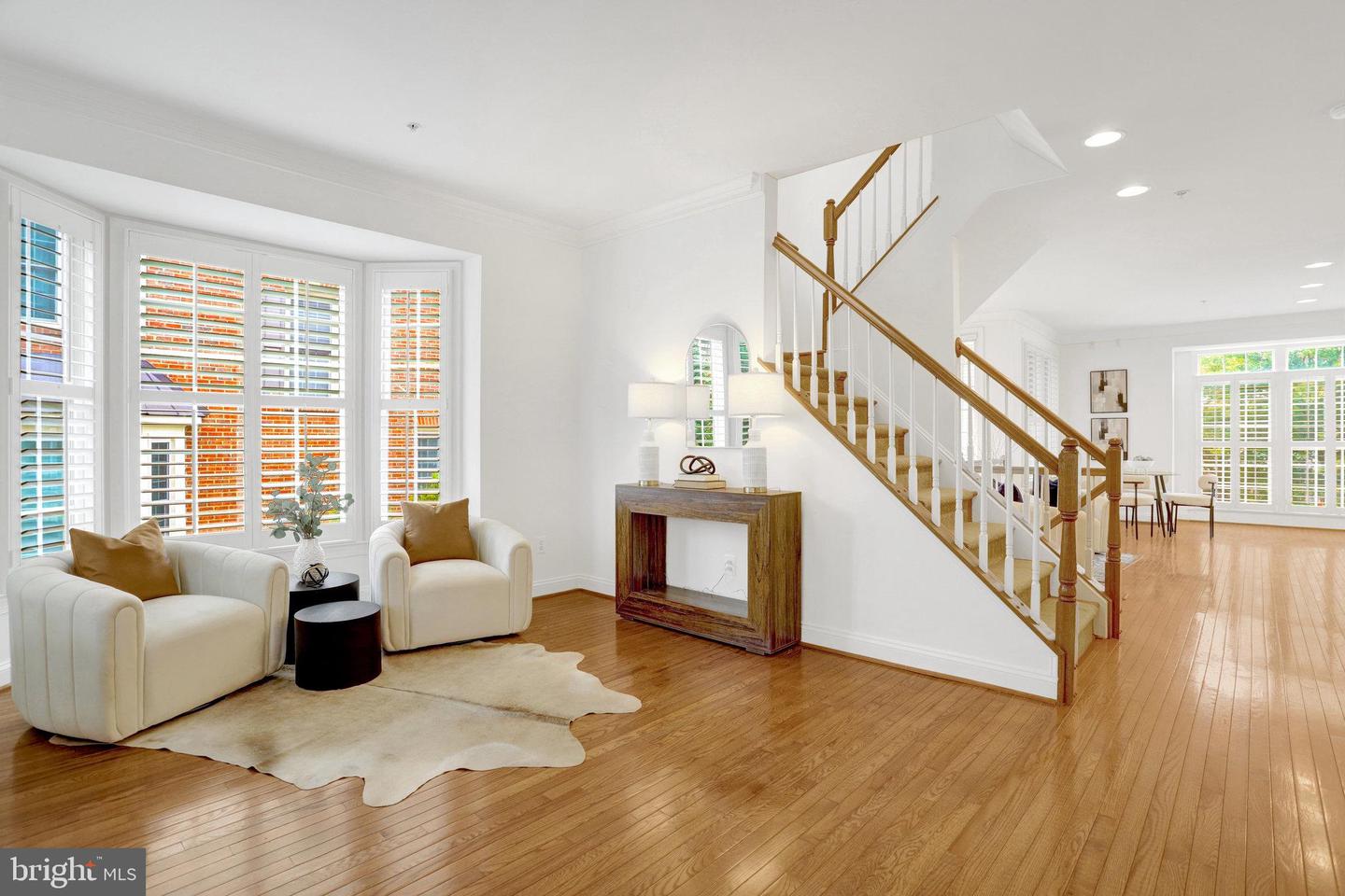 5432 EDSALL RIDGE PL, ALEXANDRIA, Virginia 22312, 4 Bedrooms Bedrooms, ,4 BathroomsBathrooms,Residential,For sale,5432 EDSALL RIDGE PL,VAFX2273406 MLS # VAFX2273406