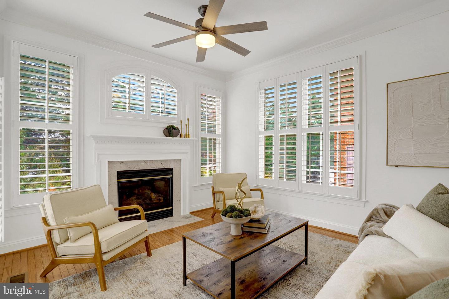 5432 EDSALL RIDGE PL, ALEXANDRIA, Virginia 22312, 4 Bedrooms Bedrooms, ,4 BathroomsBathrooms,Residential,For sale,5432 EDSALL RIDGE PL,VAFX2273406 MLS # VAFX2273406